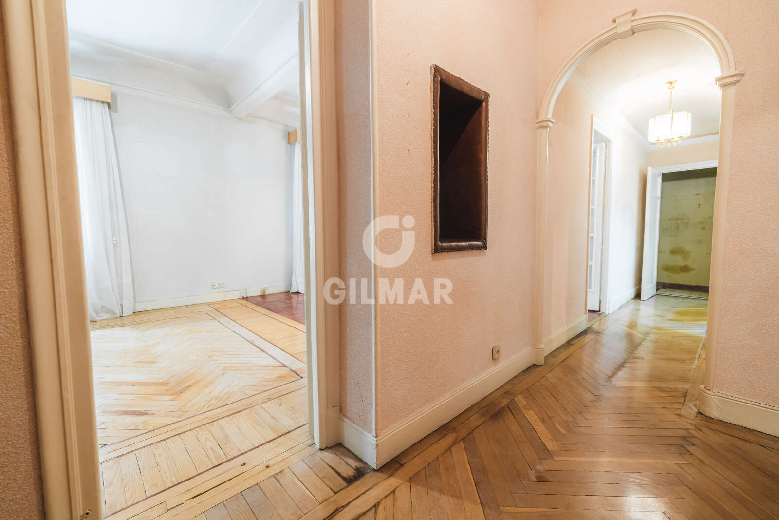 Property slider Gilmar