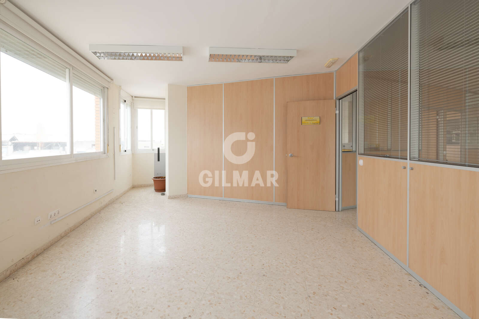 Property slider Gilmar