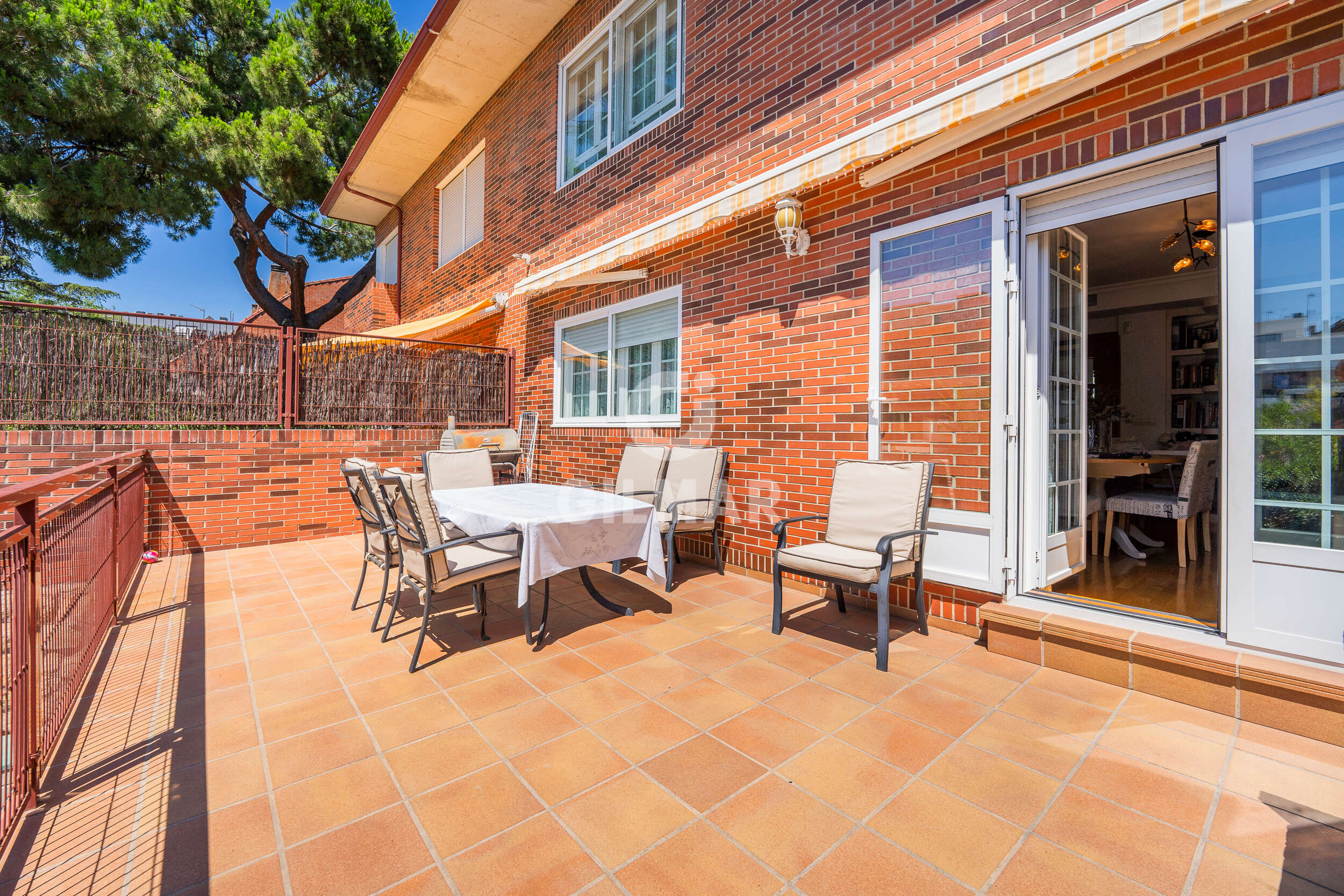 Photo of Terraced house