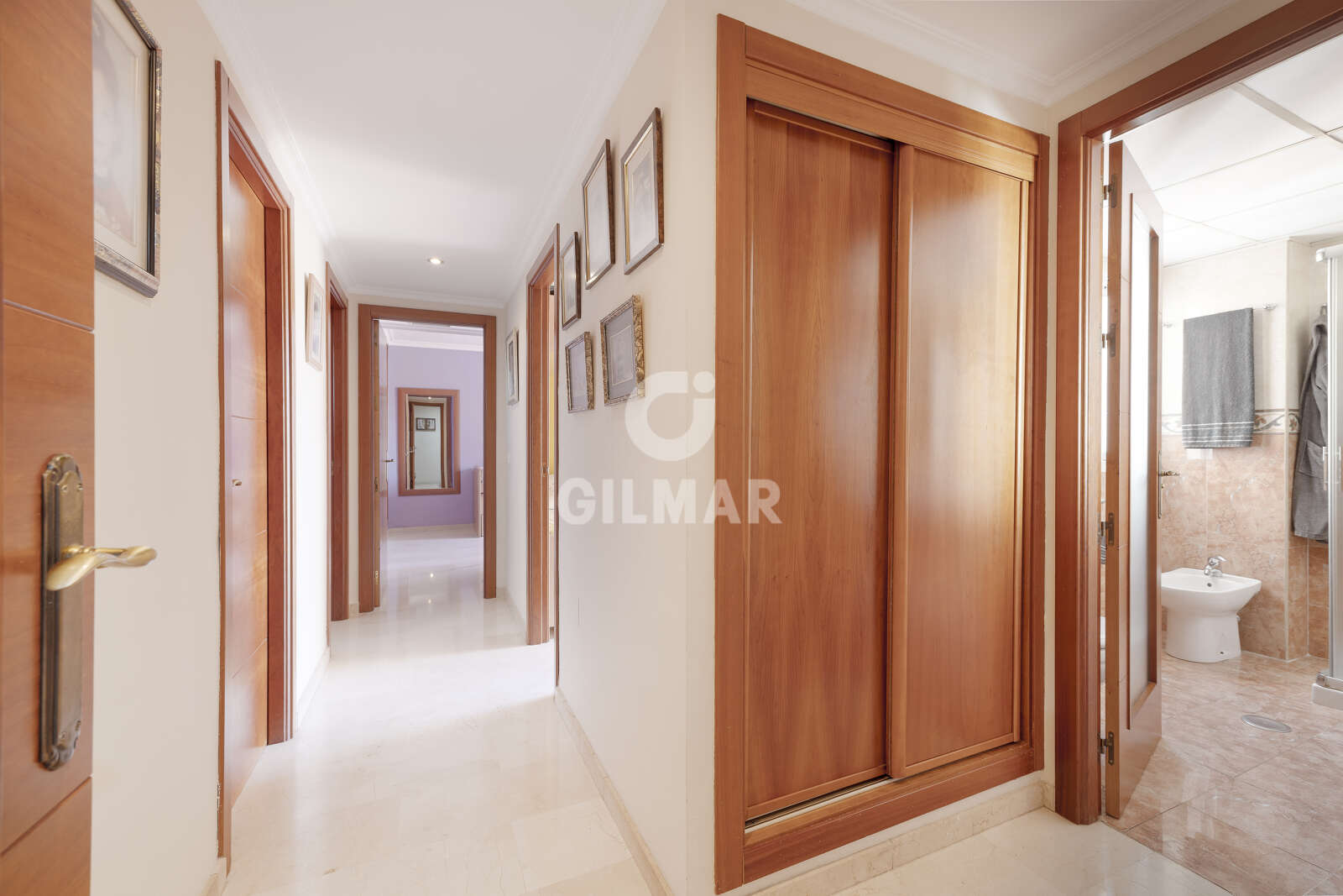 Property slider Gilmar