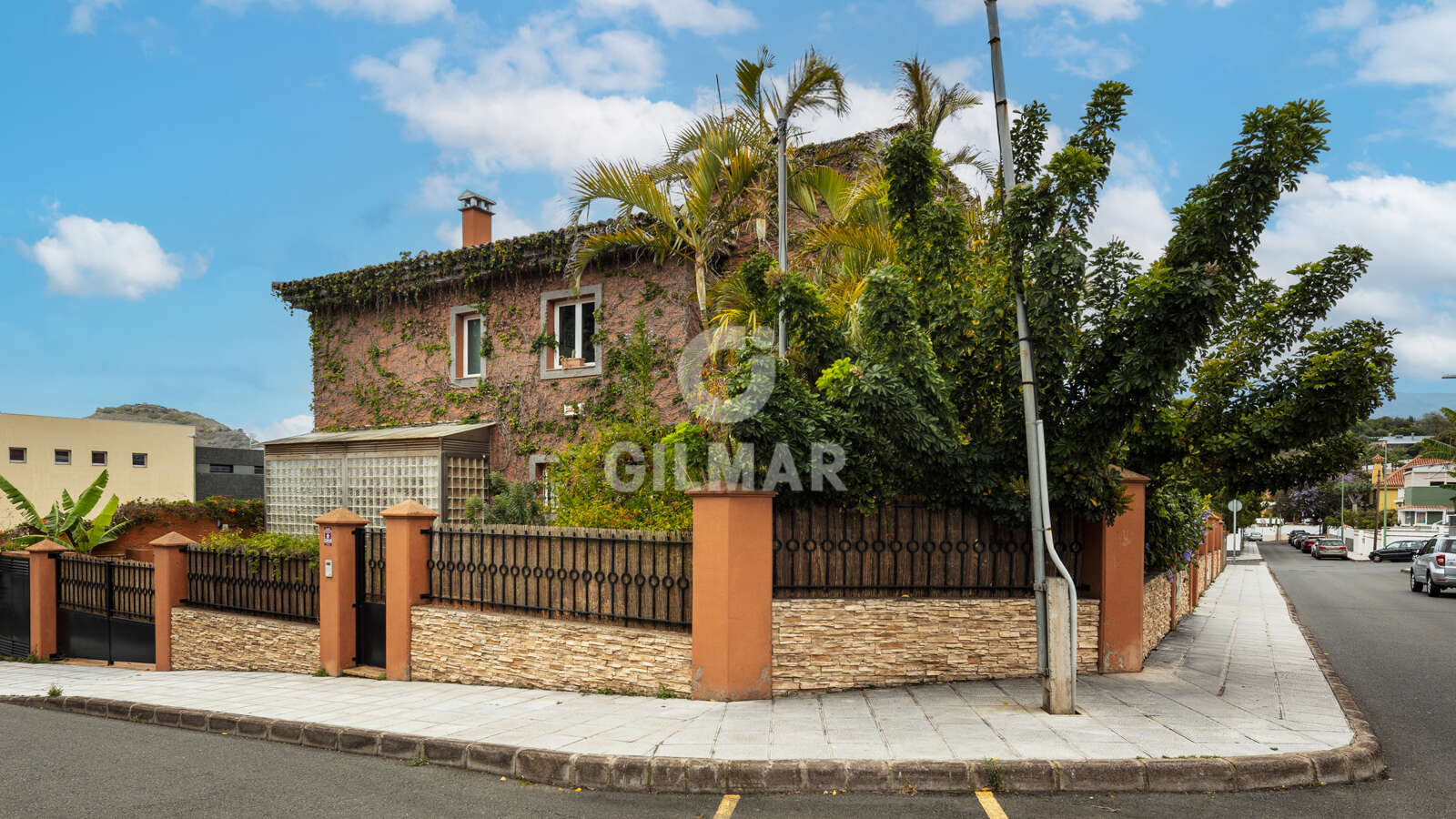 Property slider Gilmar