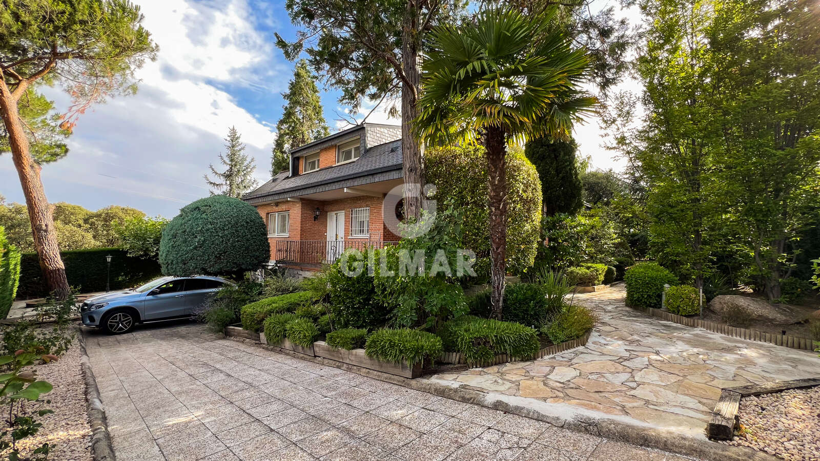 Property slider Gilmar