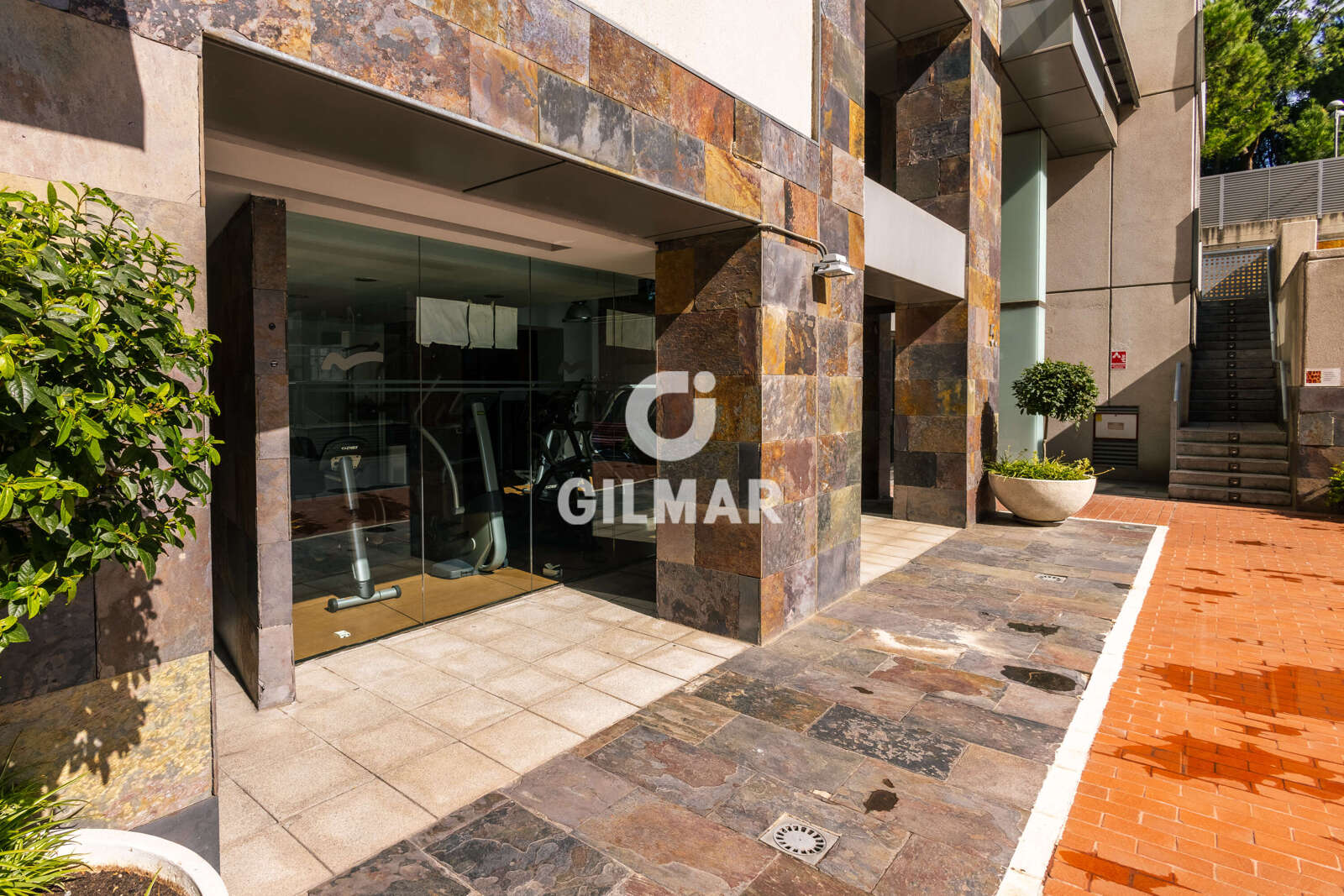 Property slider Gilmar