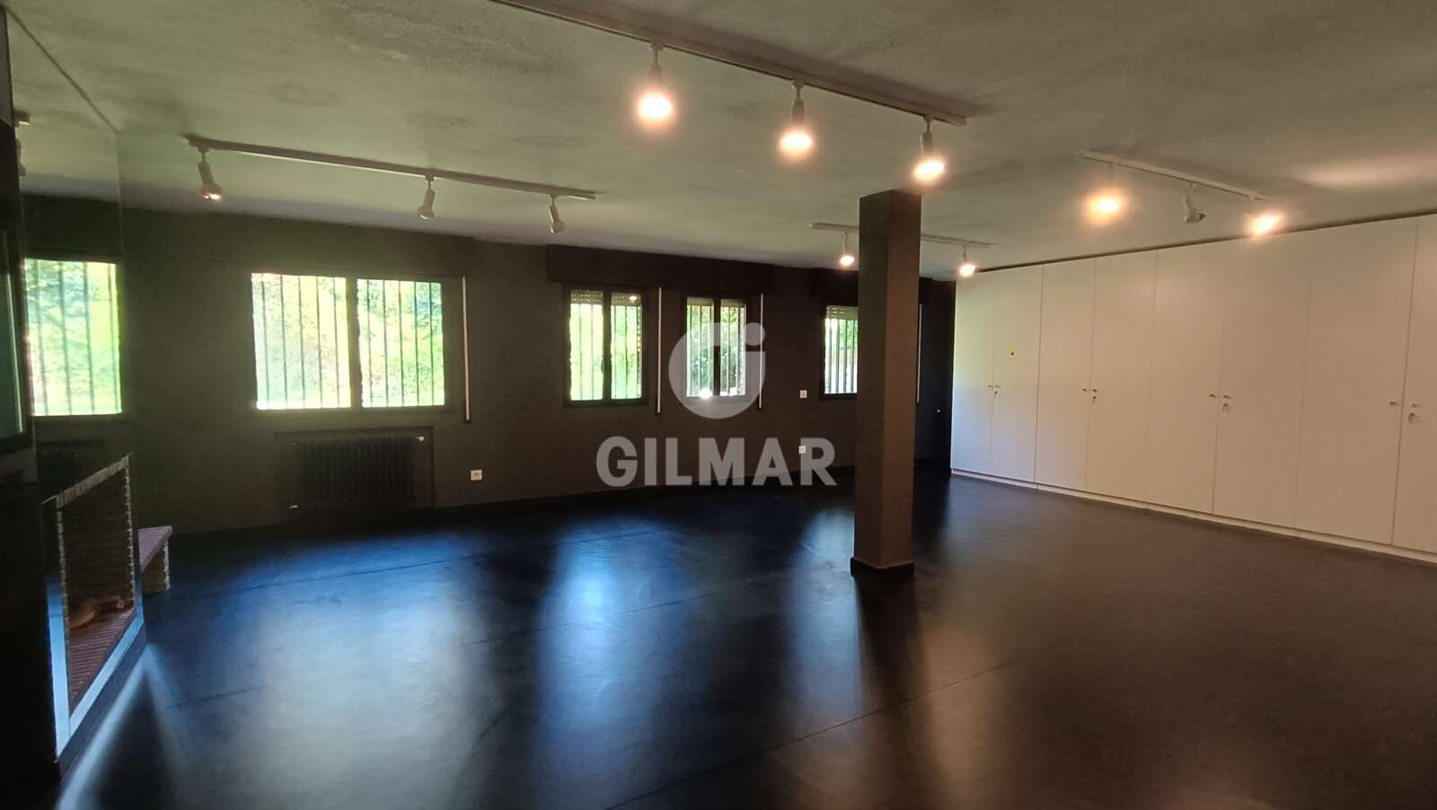 Property slider Gilmar