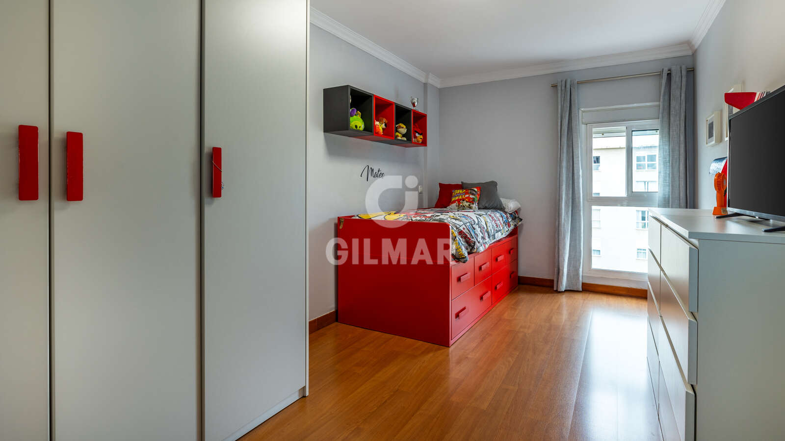 Property slider Gilmar