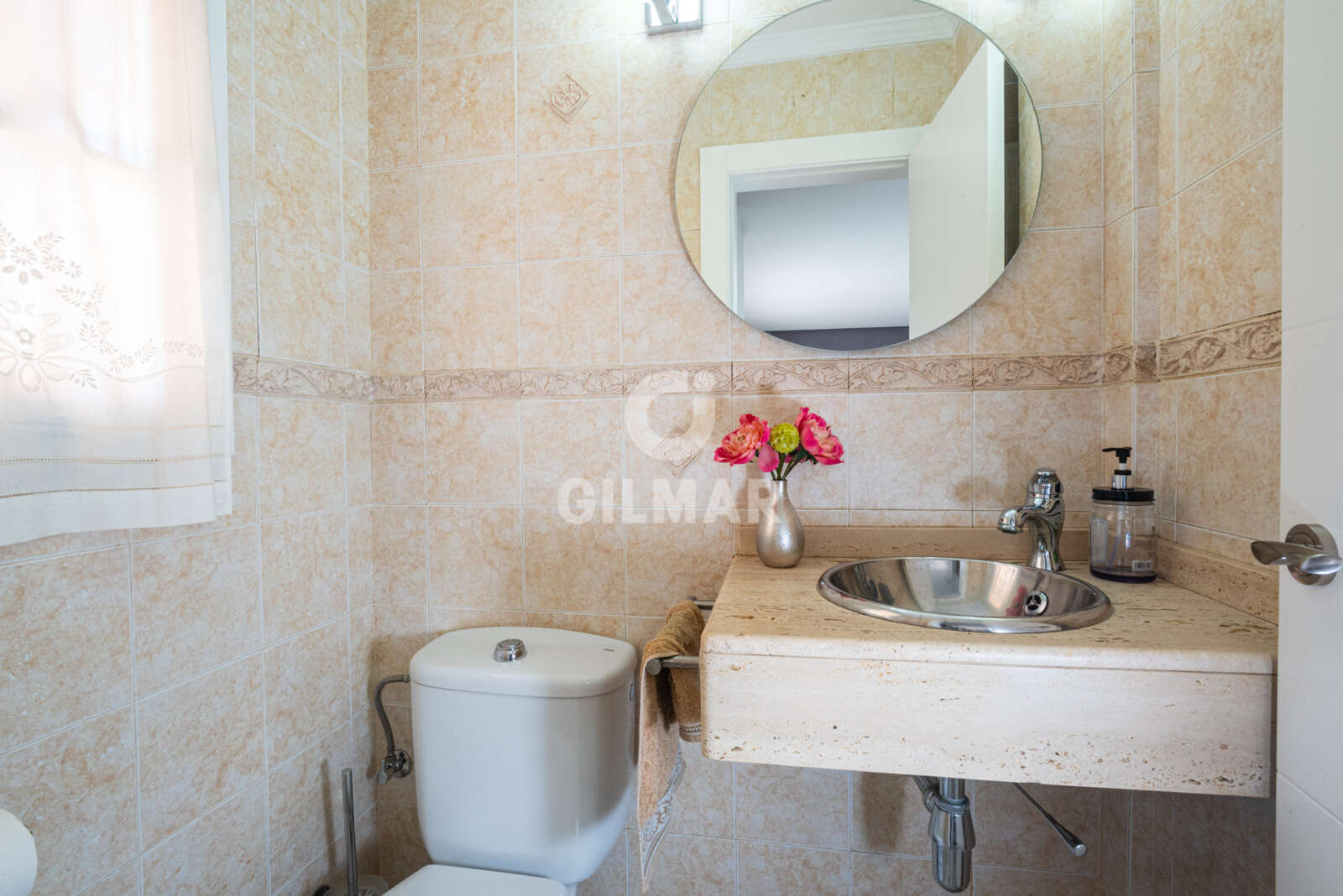 Property slider Gilmar