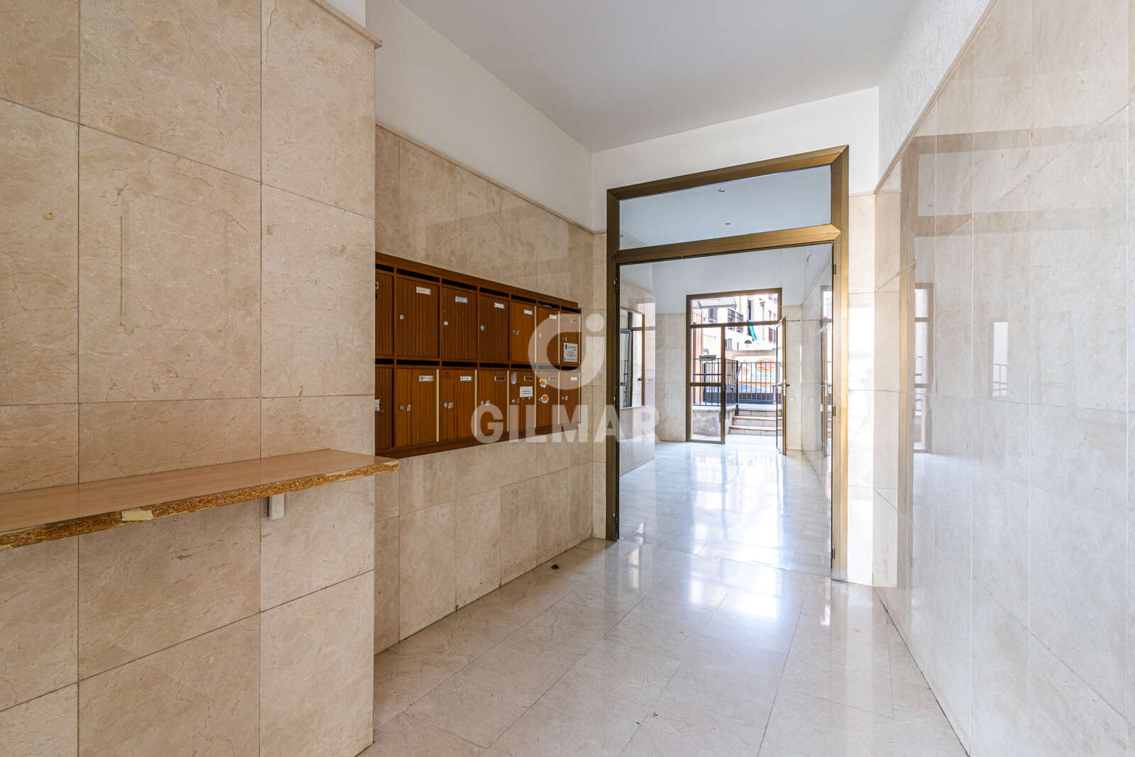 Property slider Gilmar