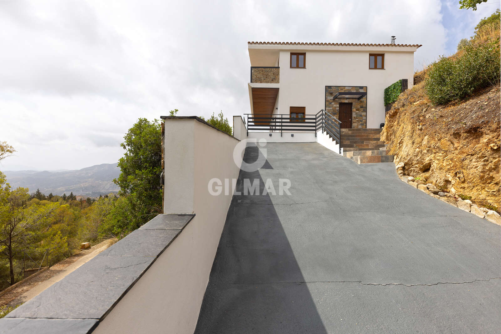 Property slider Gilmar