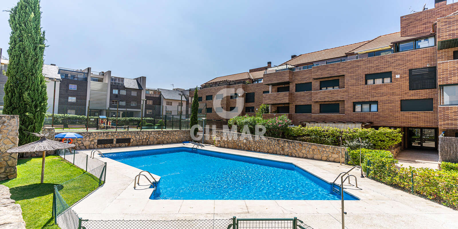 Property slider Gilmar