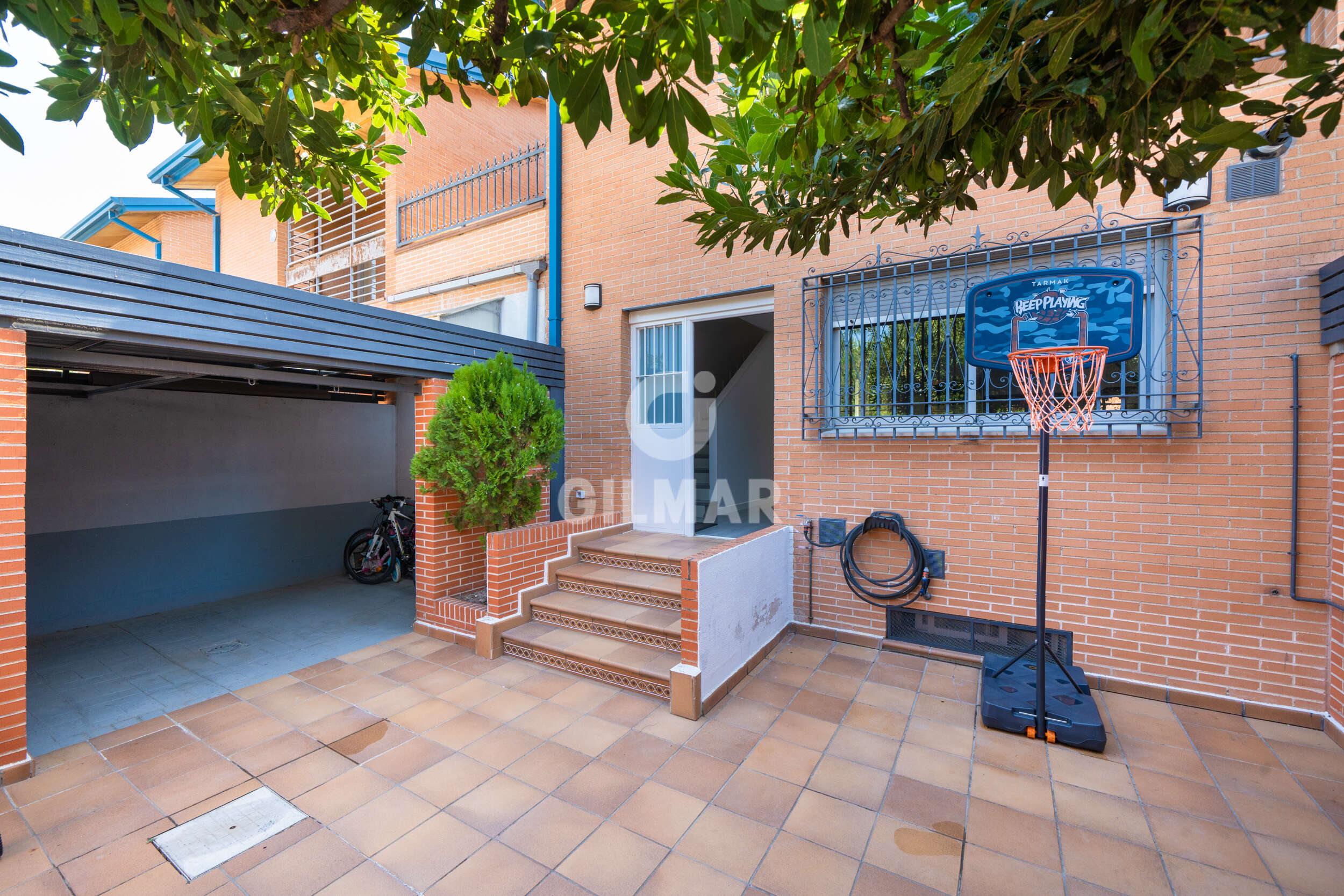 Photo of Terraced house