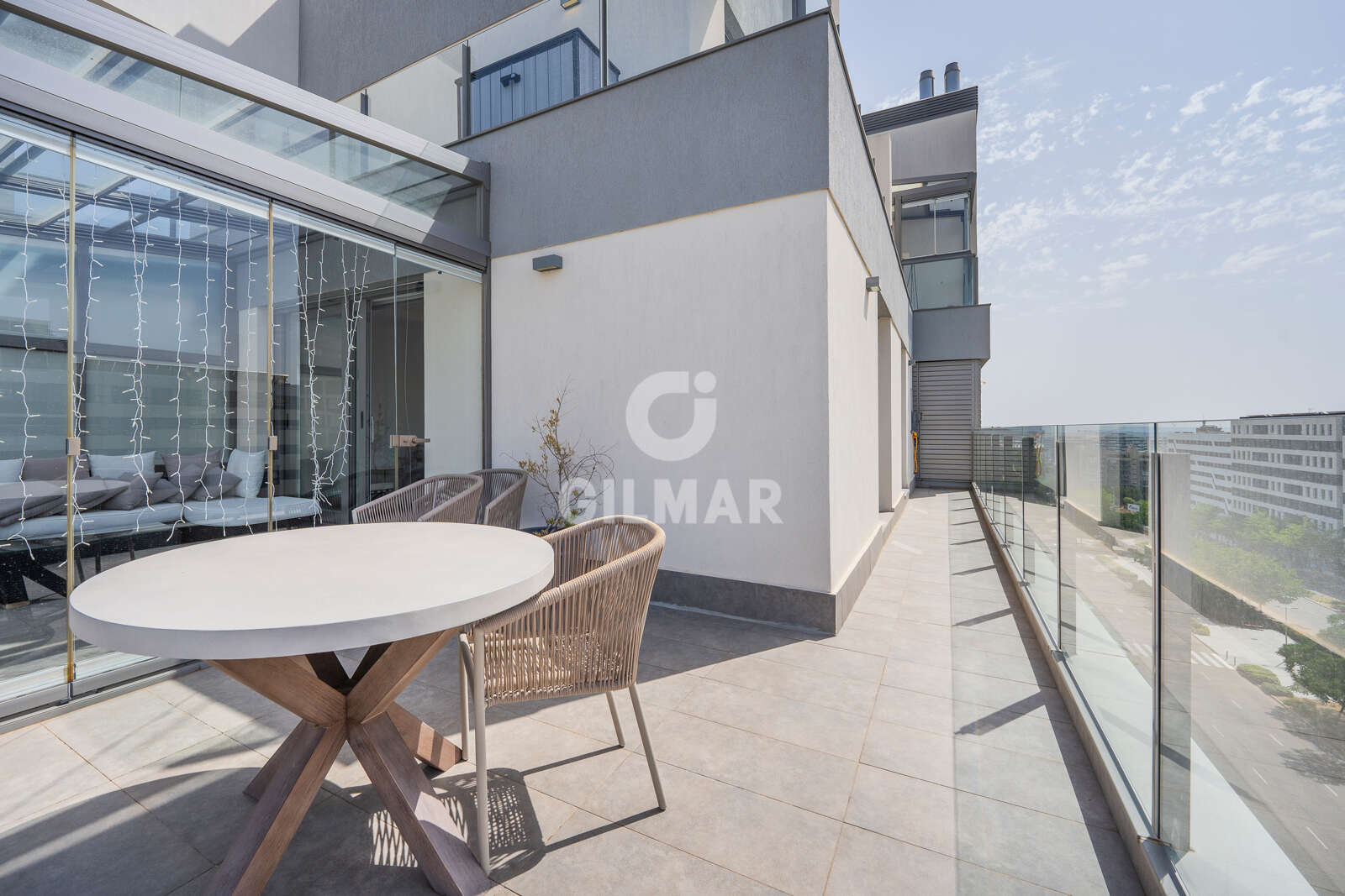 Property slider Gilmar