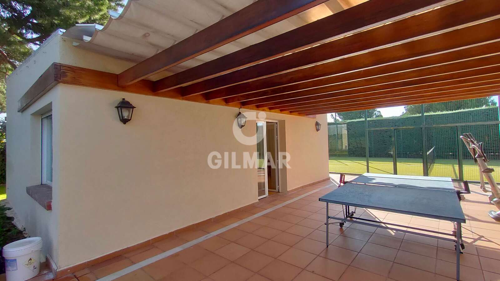 Property slider Gilmar