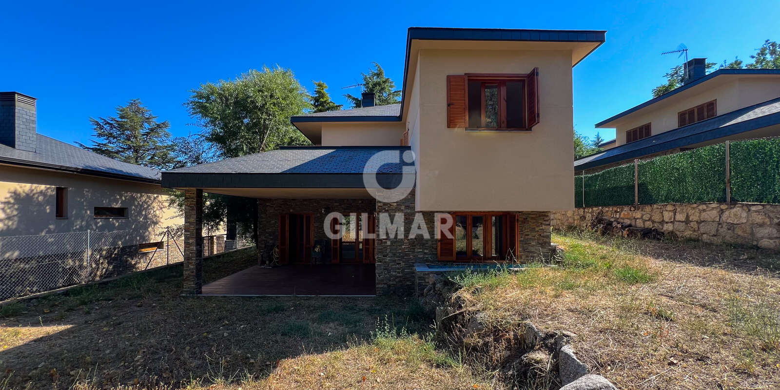 Property slider Gilmar