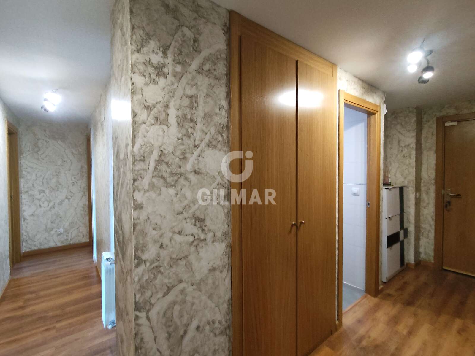 Property slider Gilmar