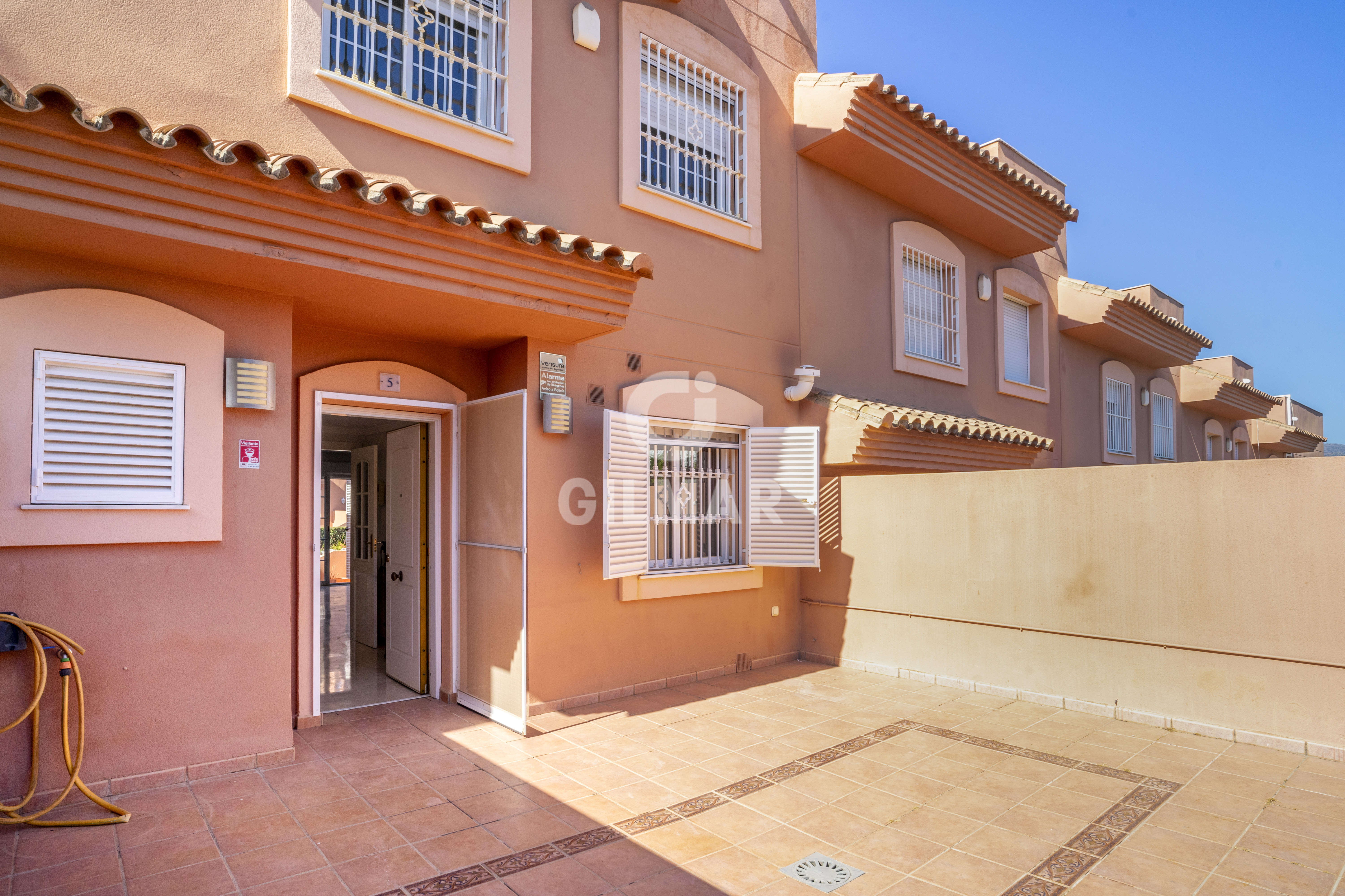 Photo of Terraced house