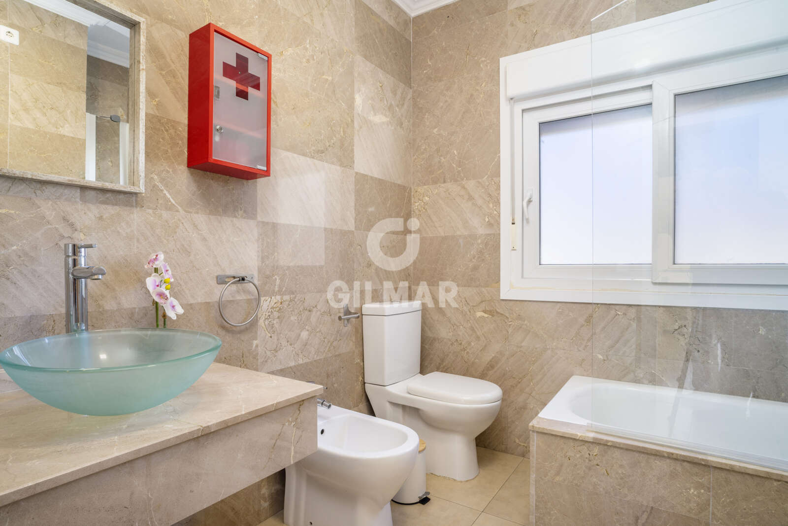 Property slider Gilmar