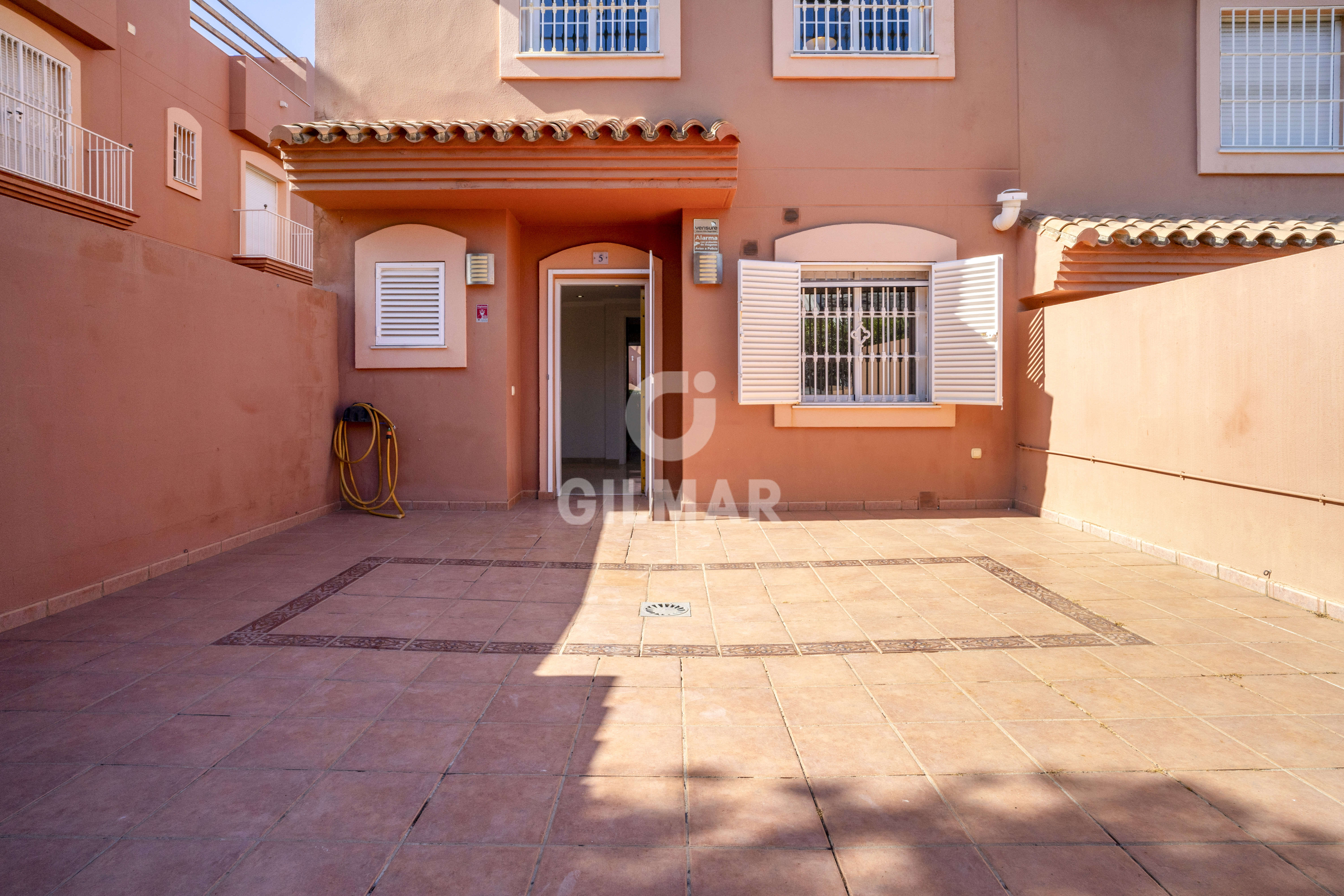 Photo of Terraced house