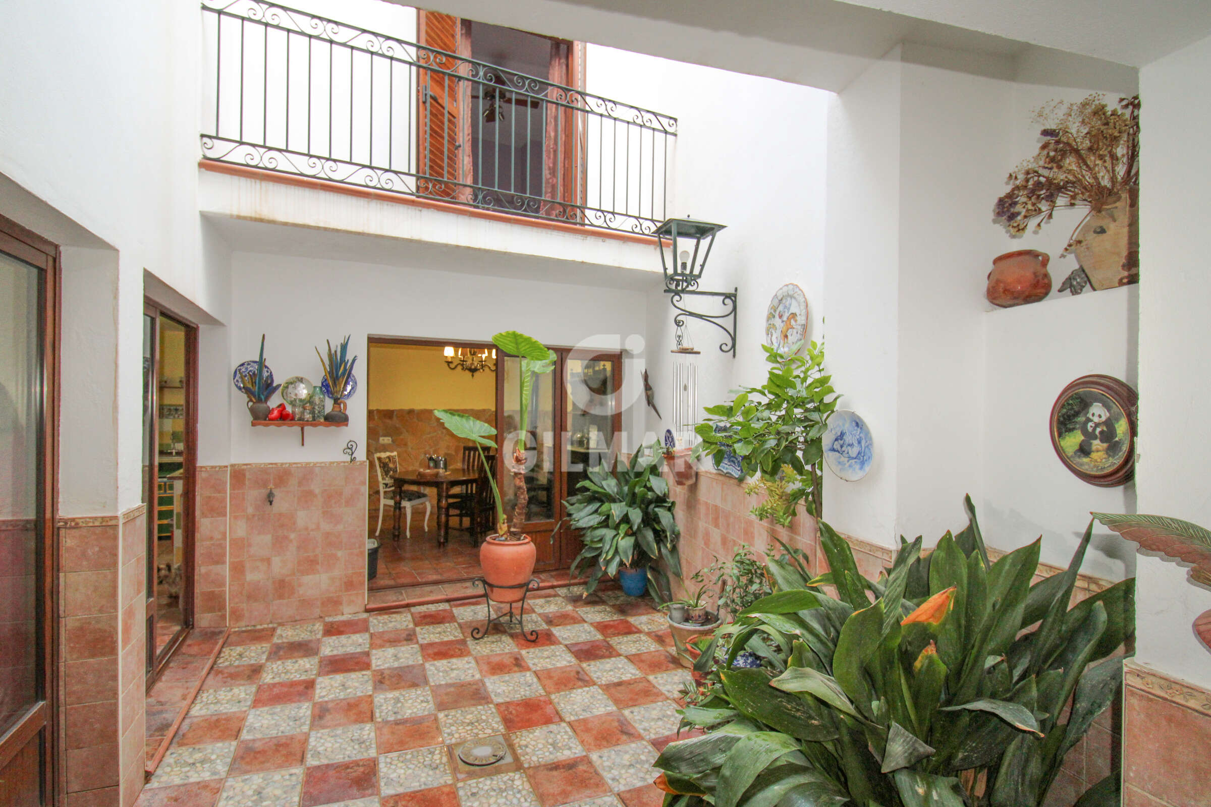 Photo of Terraced house