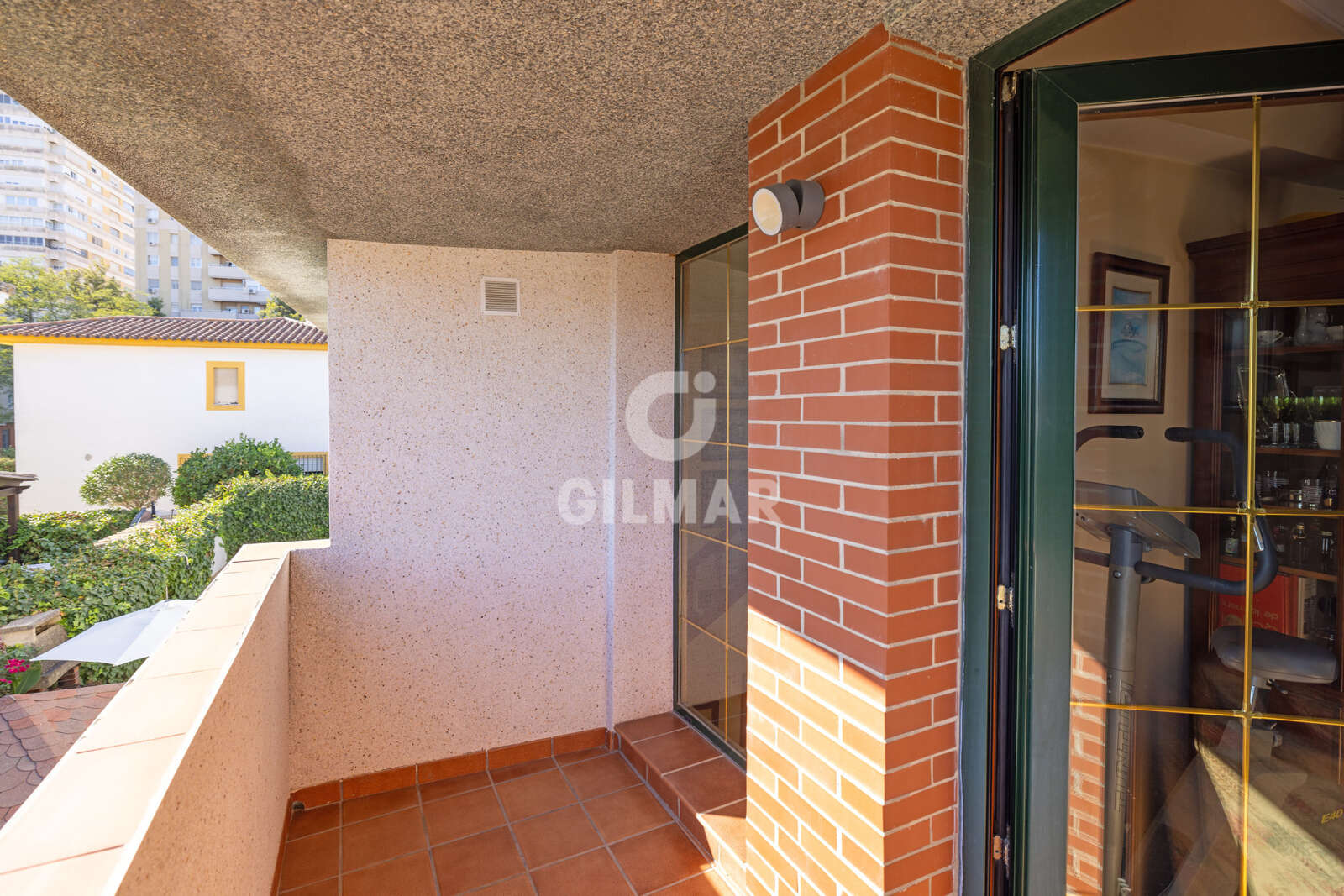 Property slider Gilmar