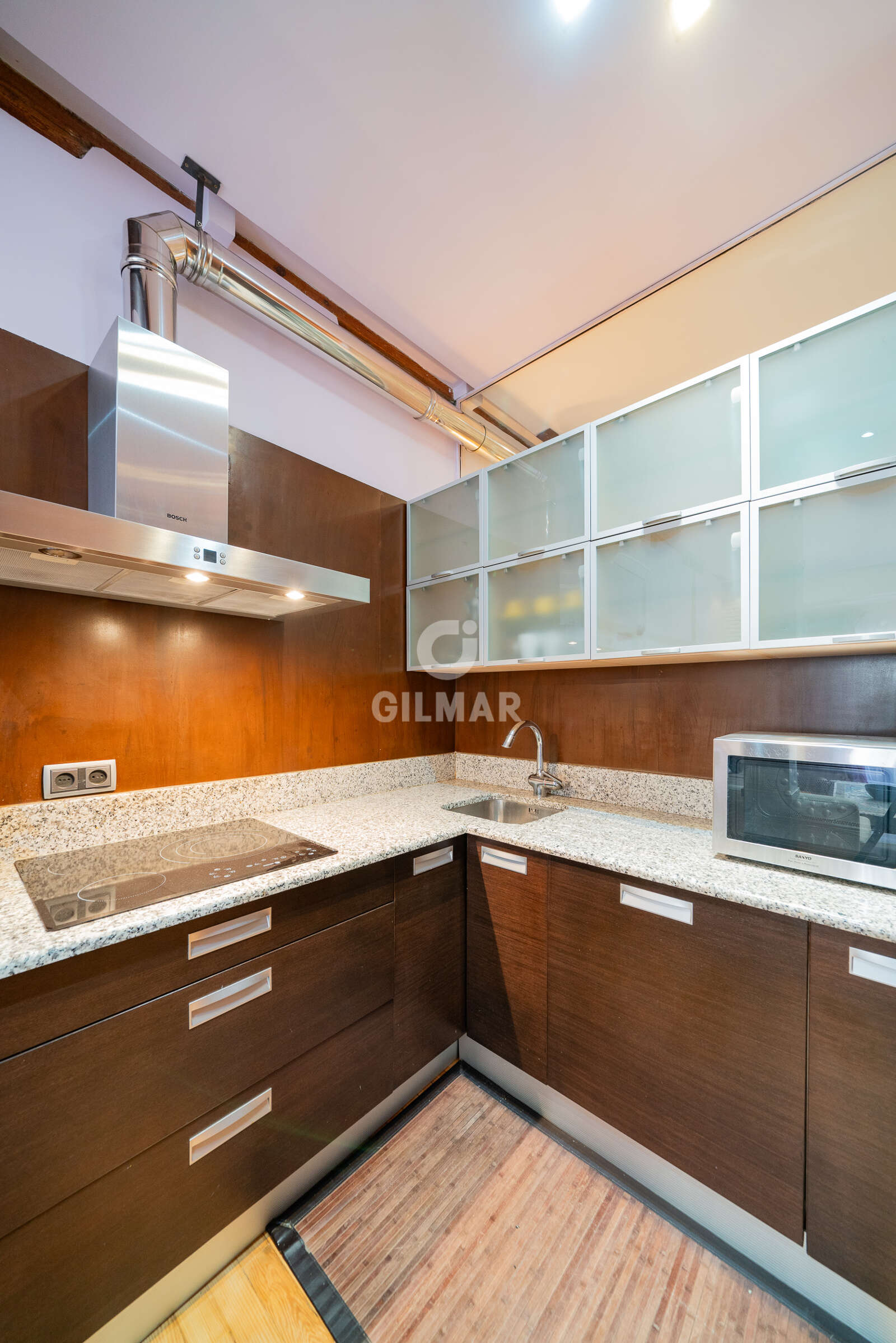 Property slider Gilmar