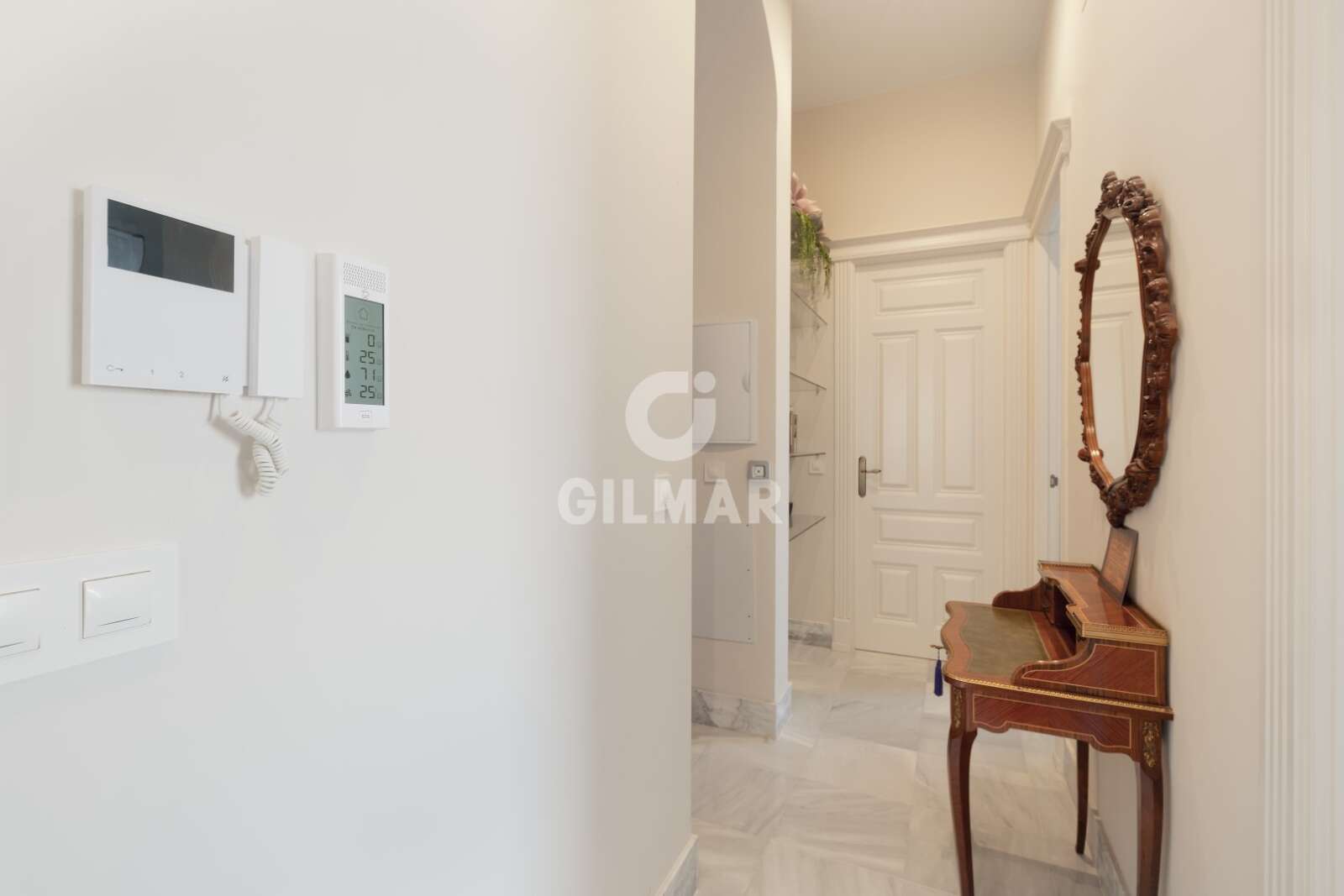 Property slider Gilmar