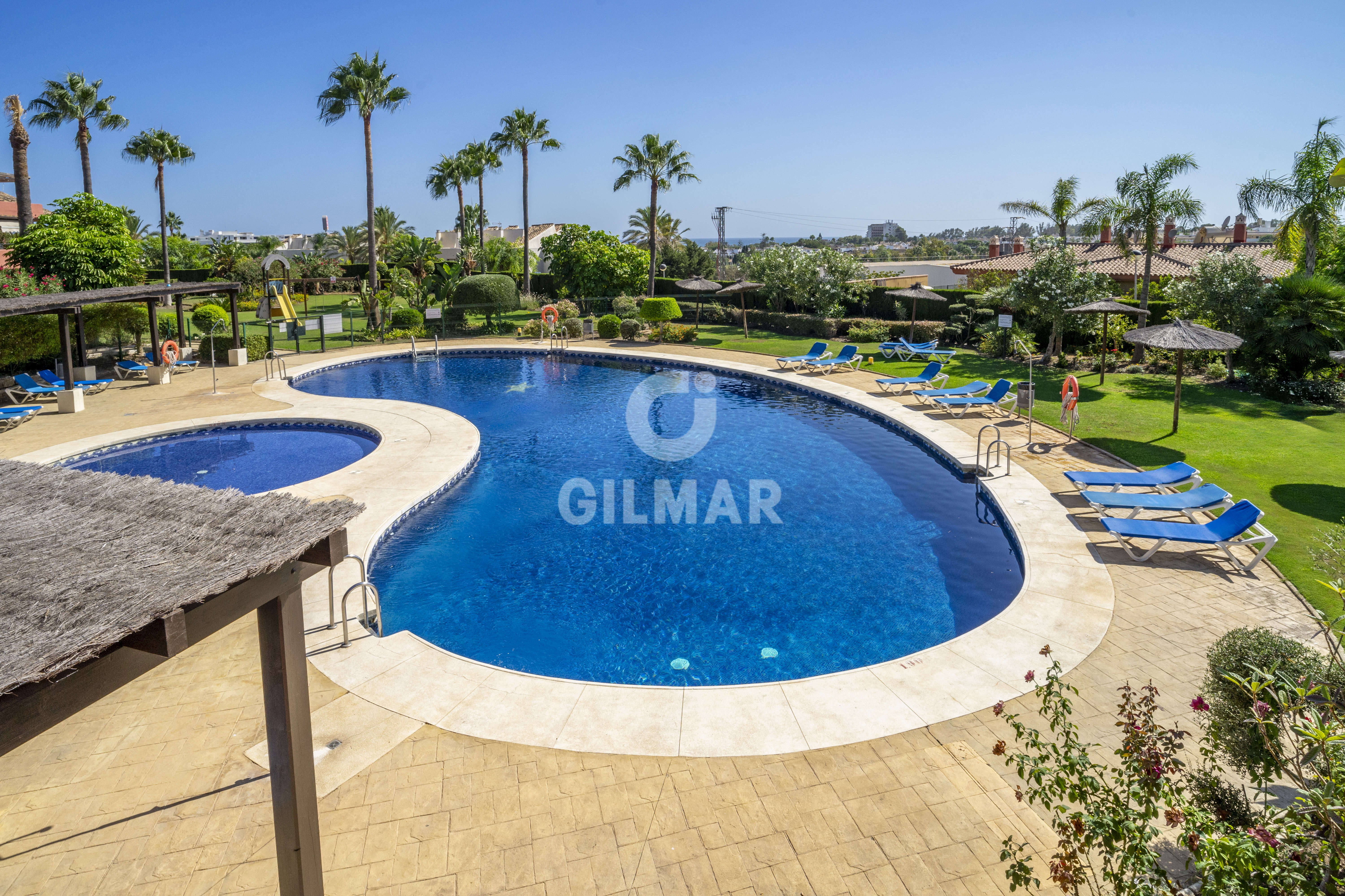 Ático-Dúplex en venta en Estepona Este – Málaga | Gilmar Consulting