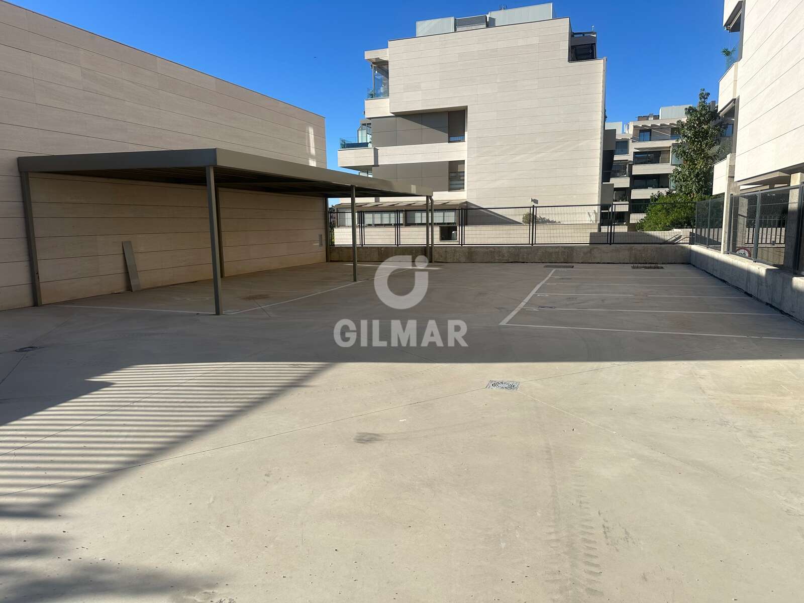 Property slider Gilmar