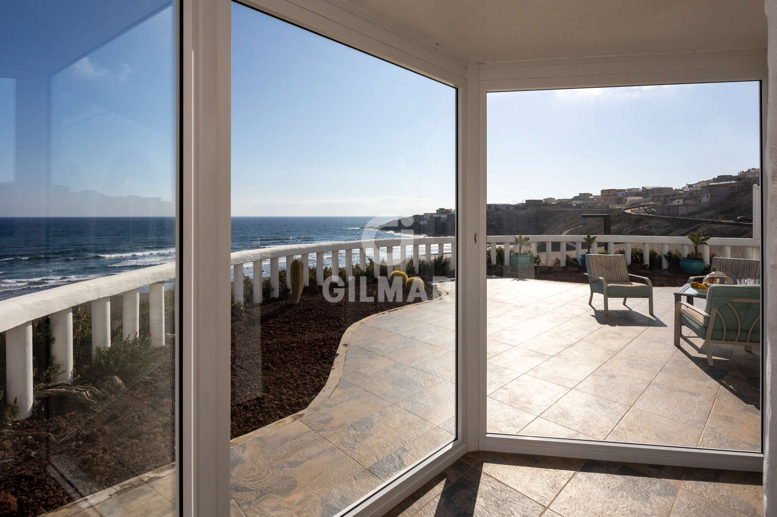Property slider Gilmar