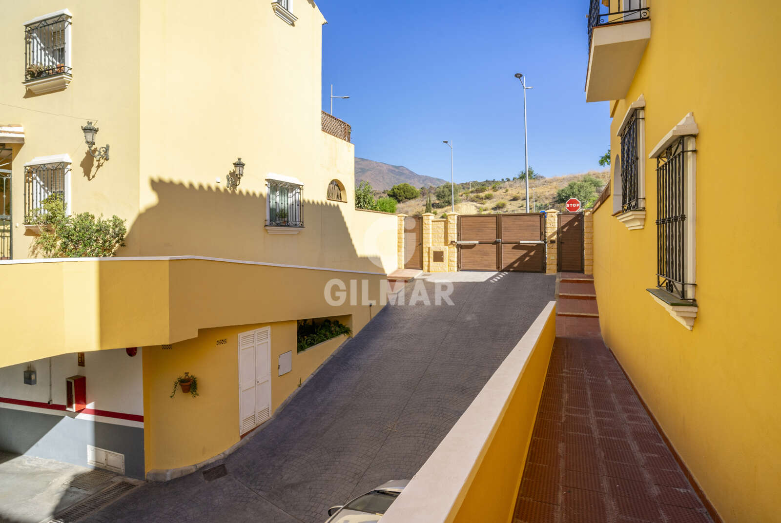 Property slider Gilmar