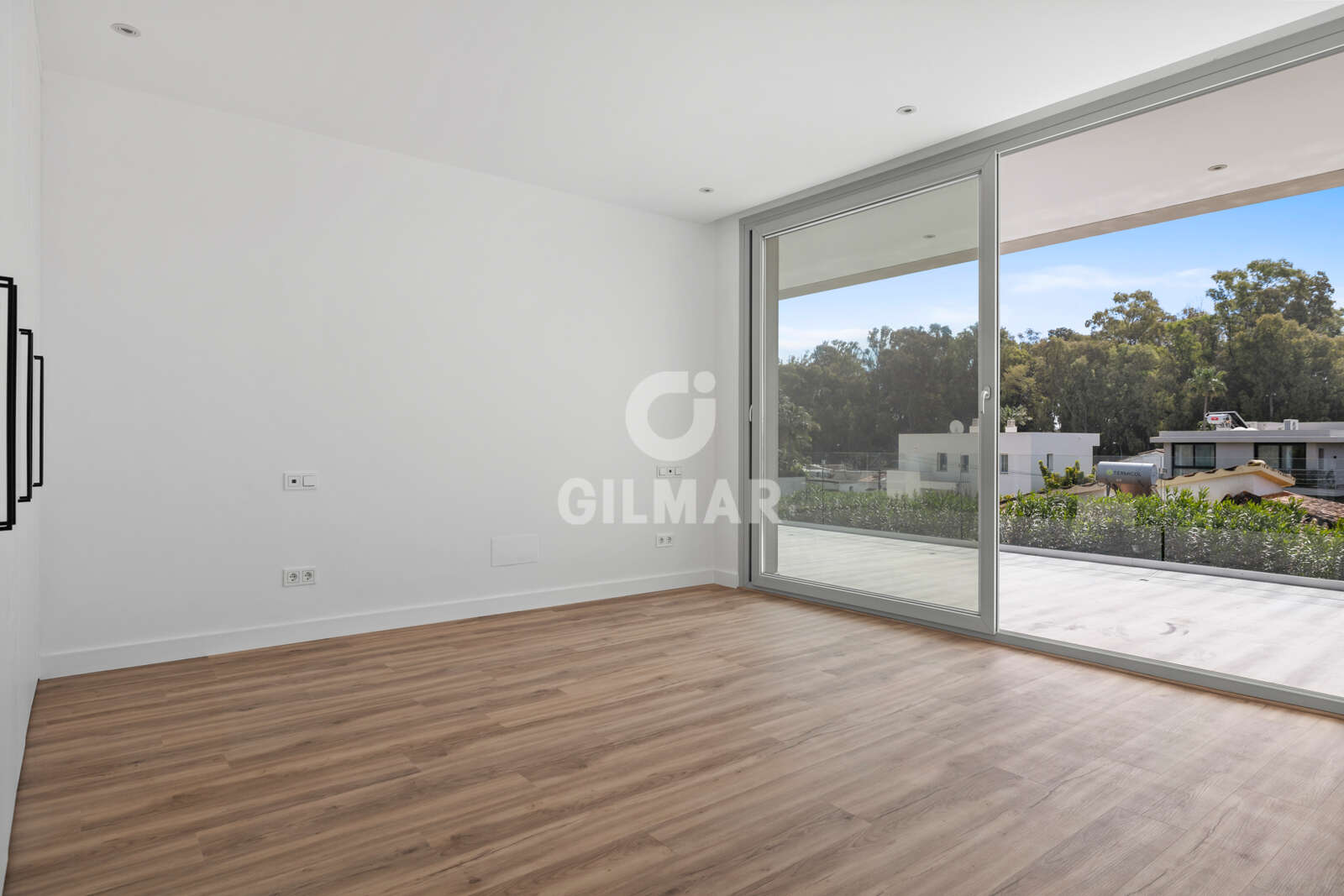 Property slider Gilmar