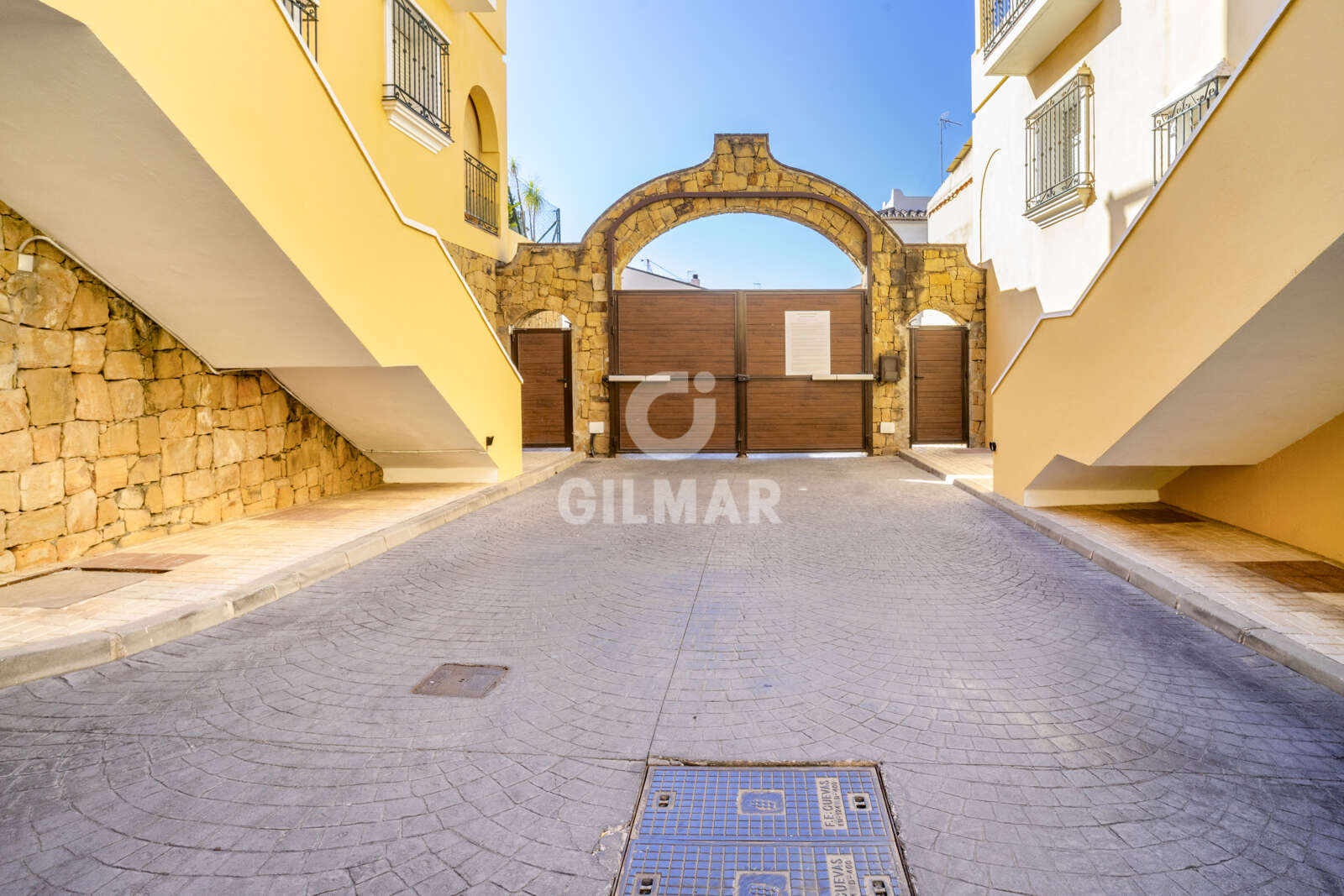 Property slider Gilmar