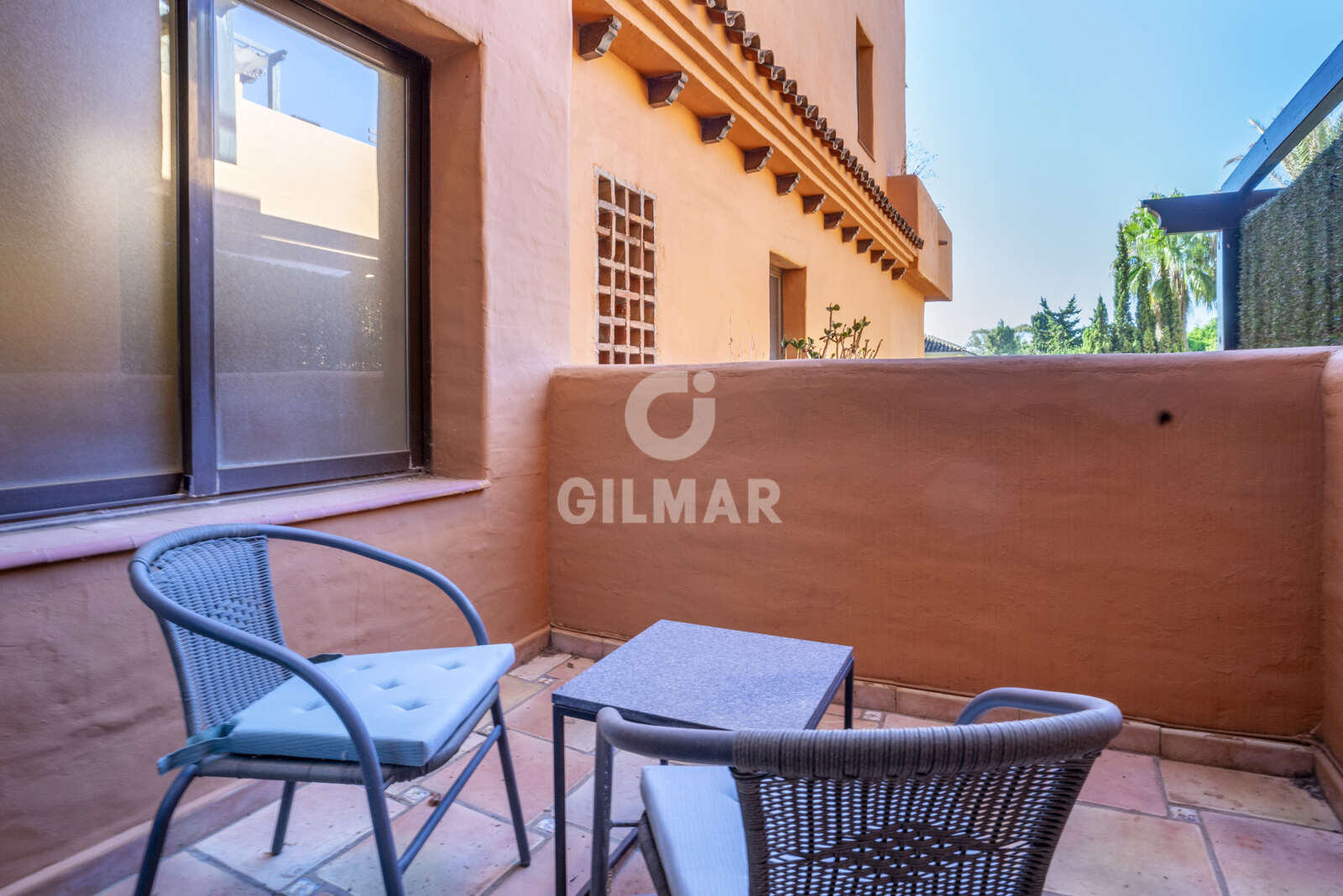 Property slider Gilmar