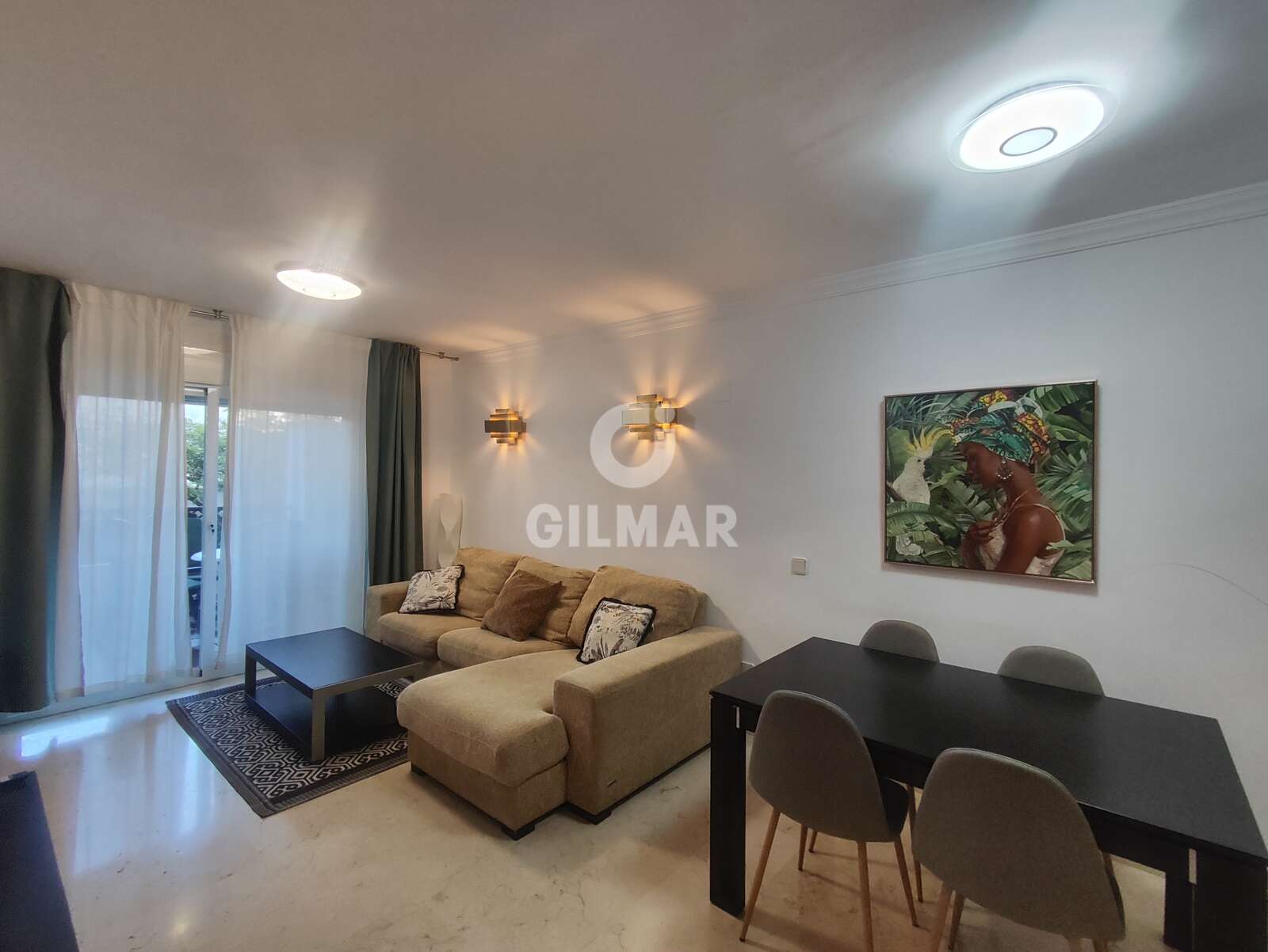 Property slider Gilmar