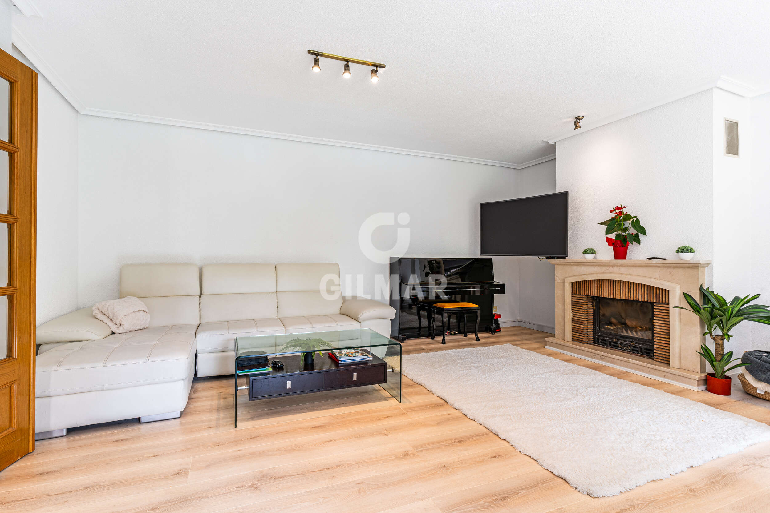 Photo of Terraced house