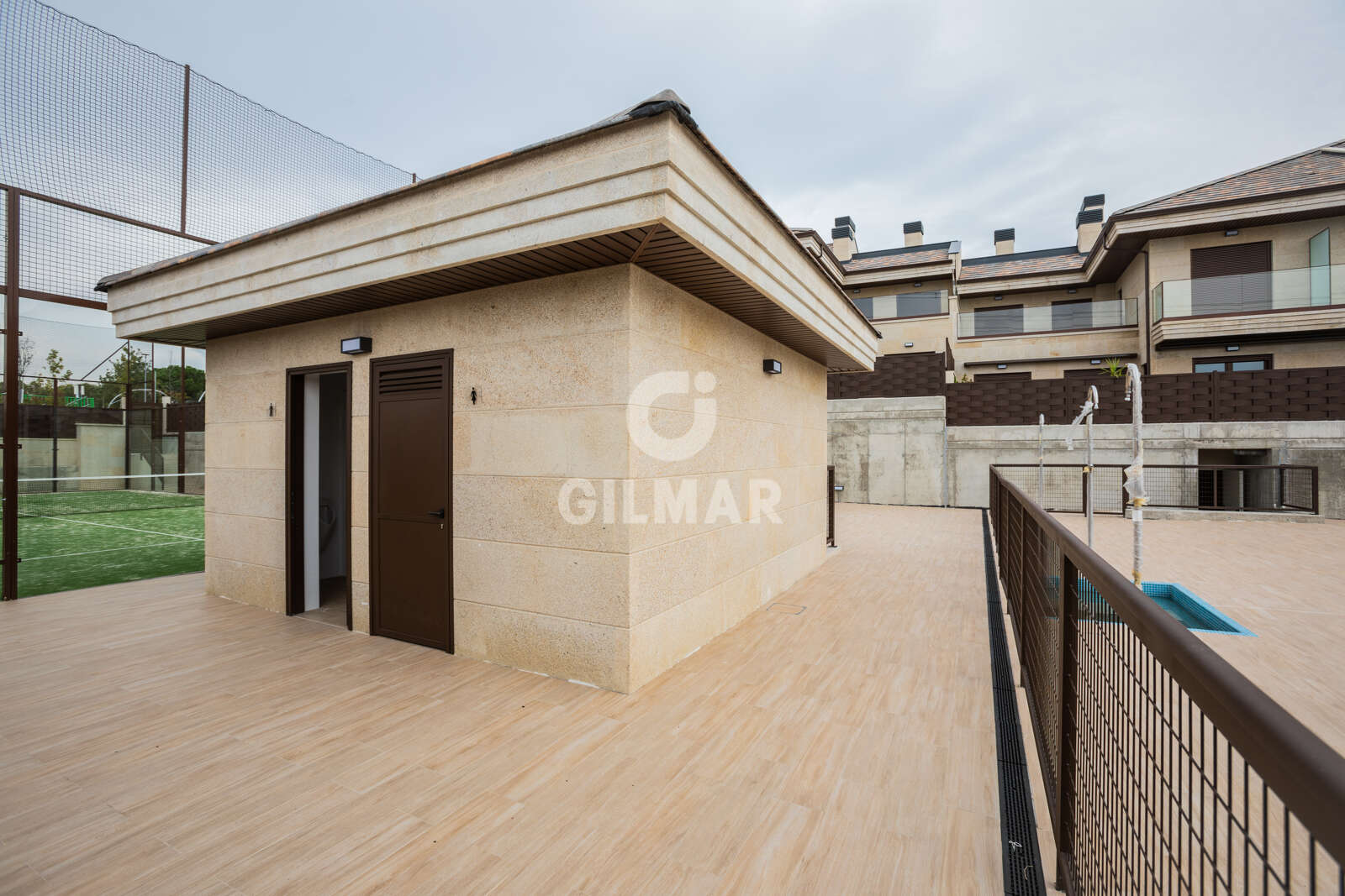 Property slider Gilmar