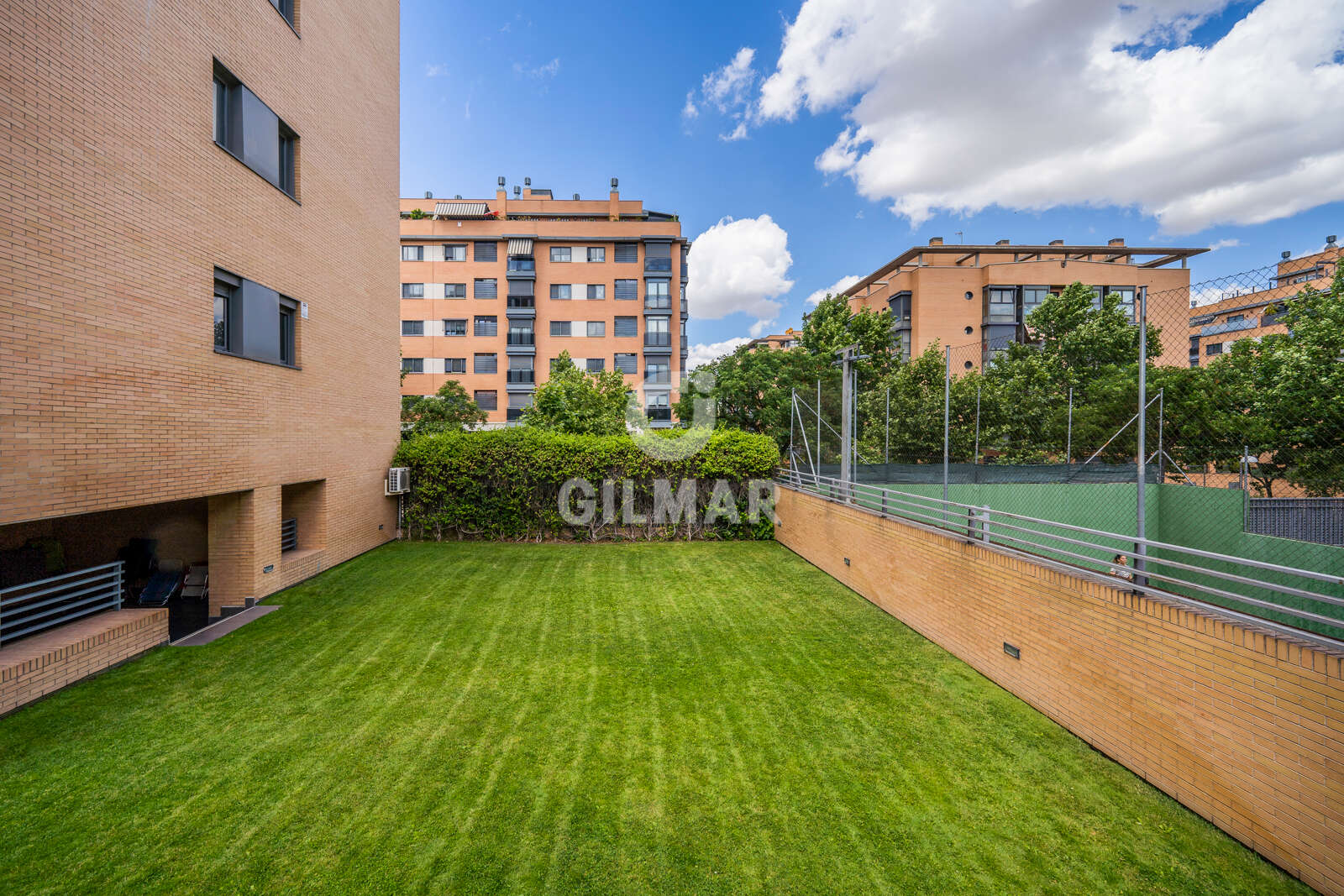 Property slider Gilmar