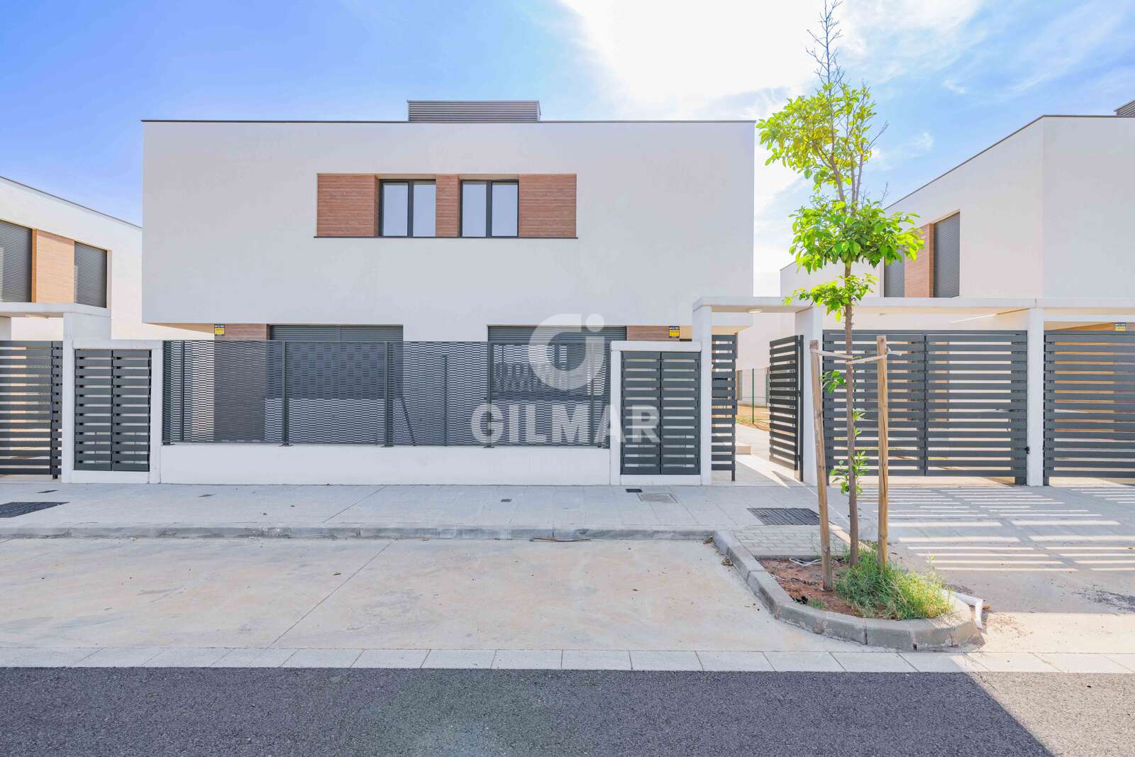 Property slider Gilmar