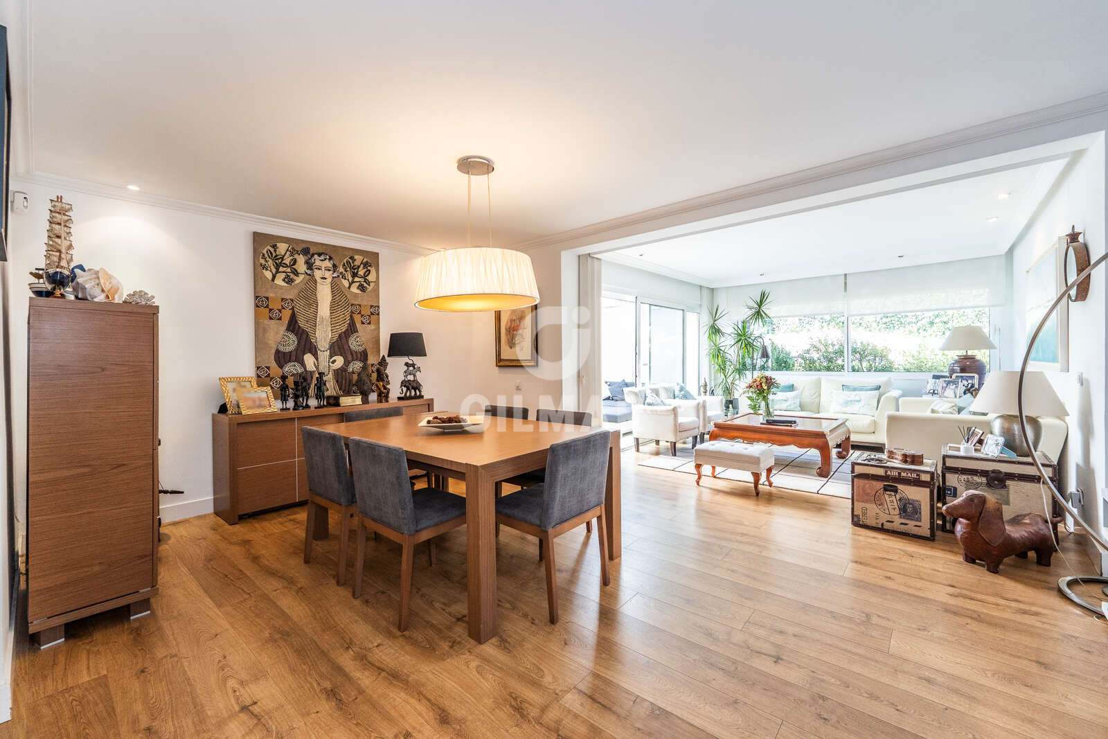 Property slider Gilmar