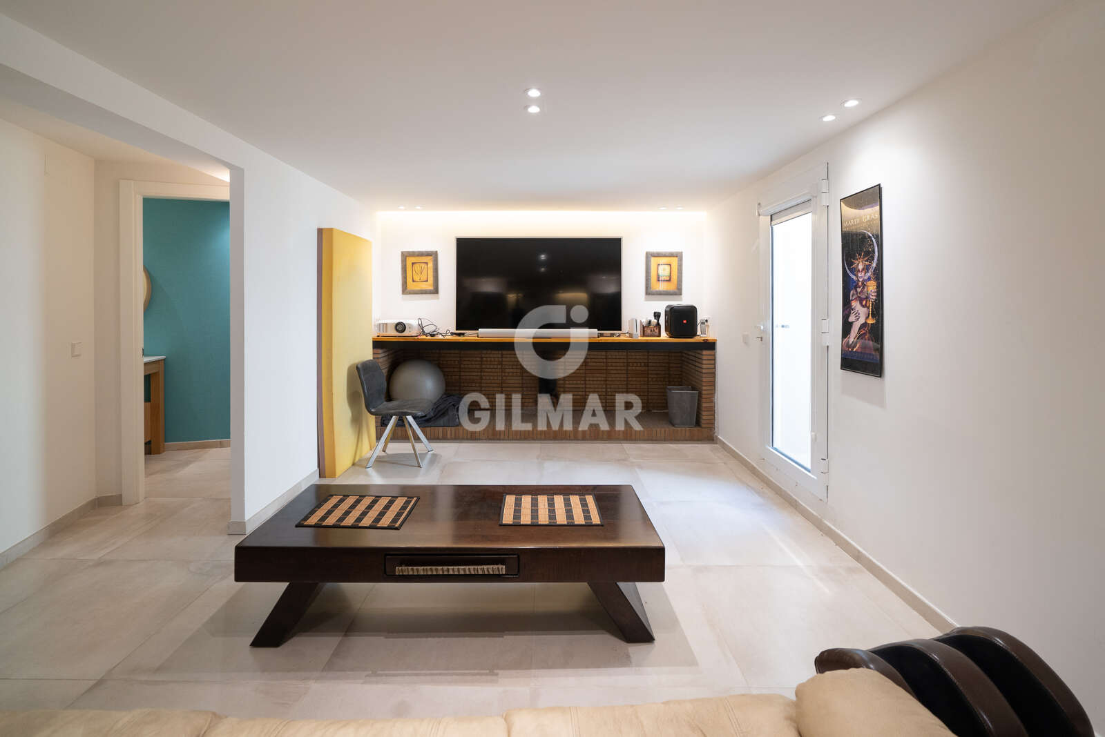 Property slider Gilmar