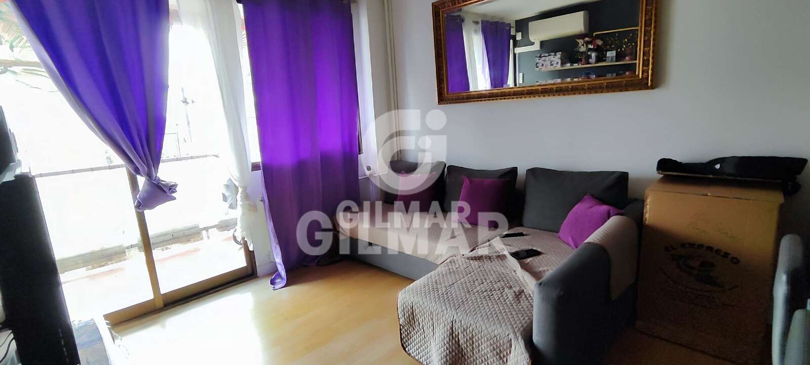 Property slider Gilmar