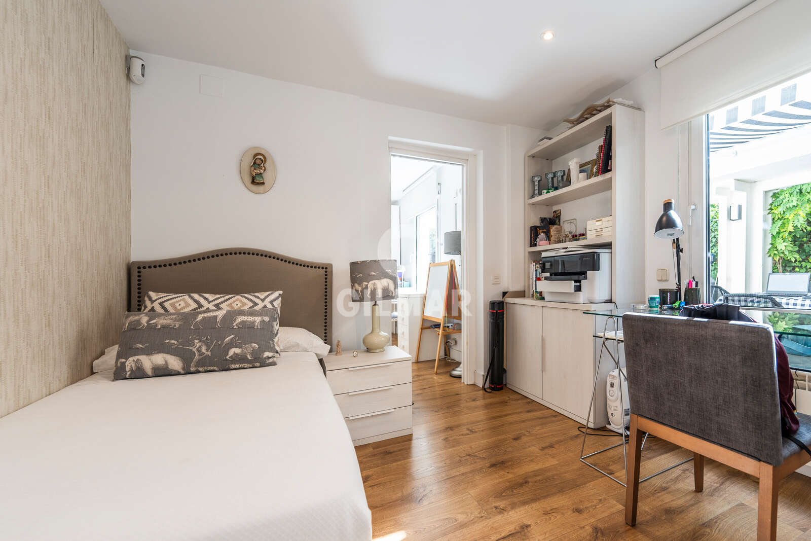 Property slider Gilmar