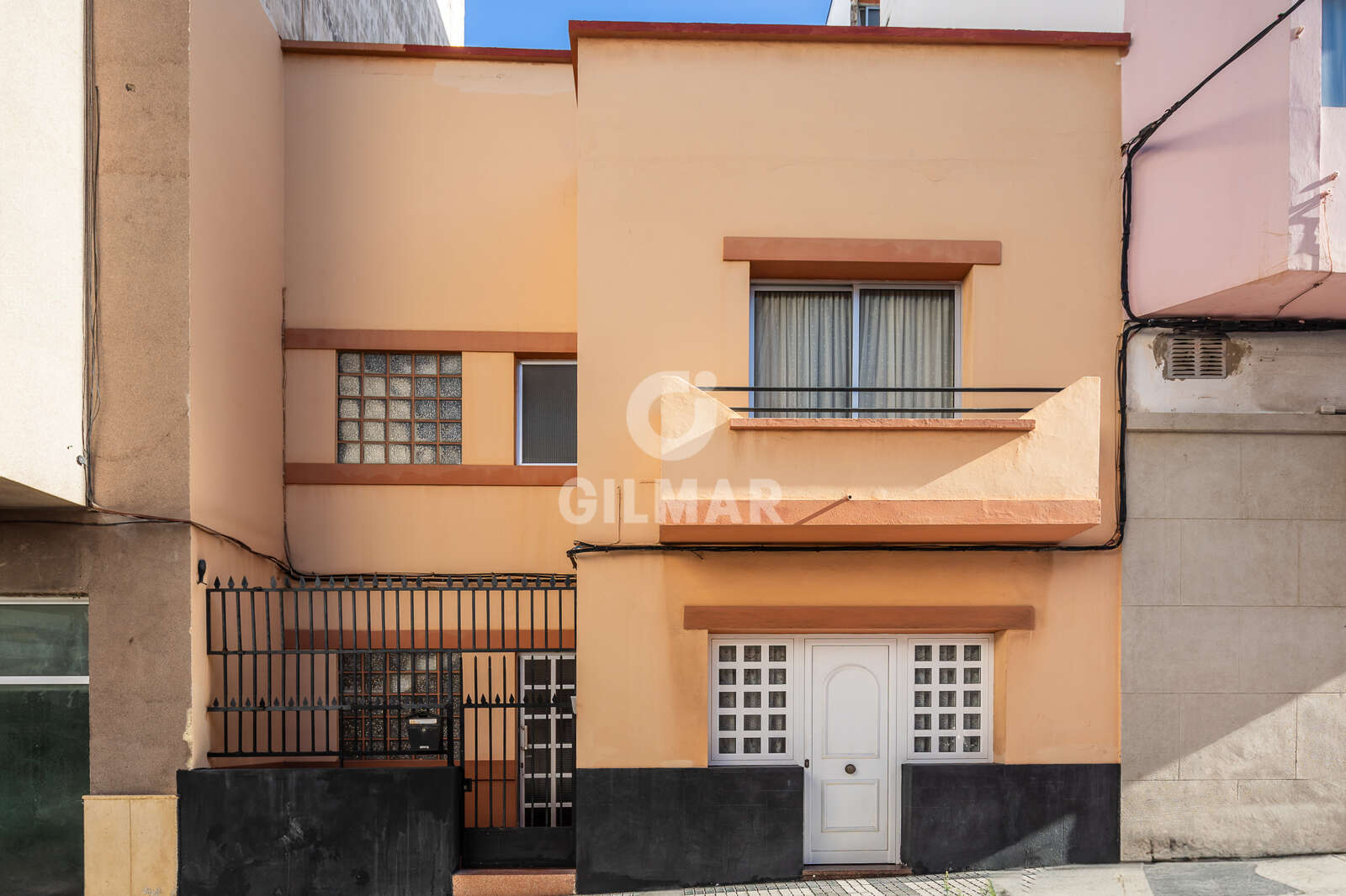 Property slider Gilmar