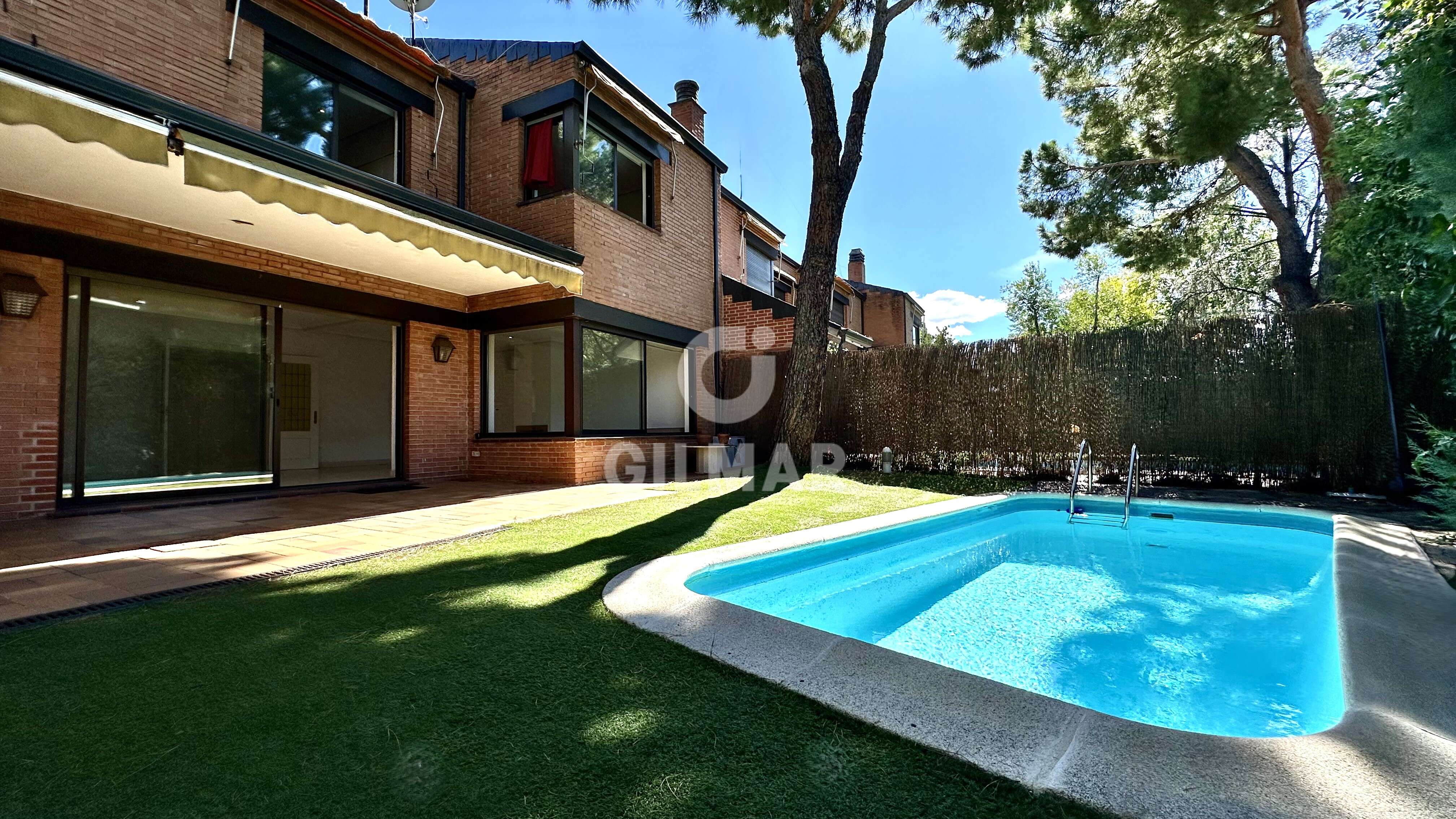 Chalet Independiente en alquiler en Mirasierra – Madrid | Gilmar