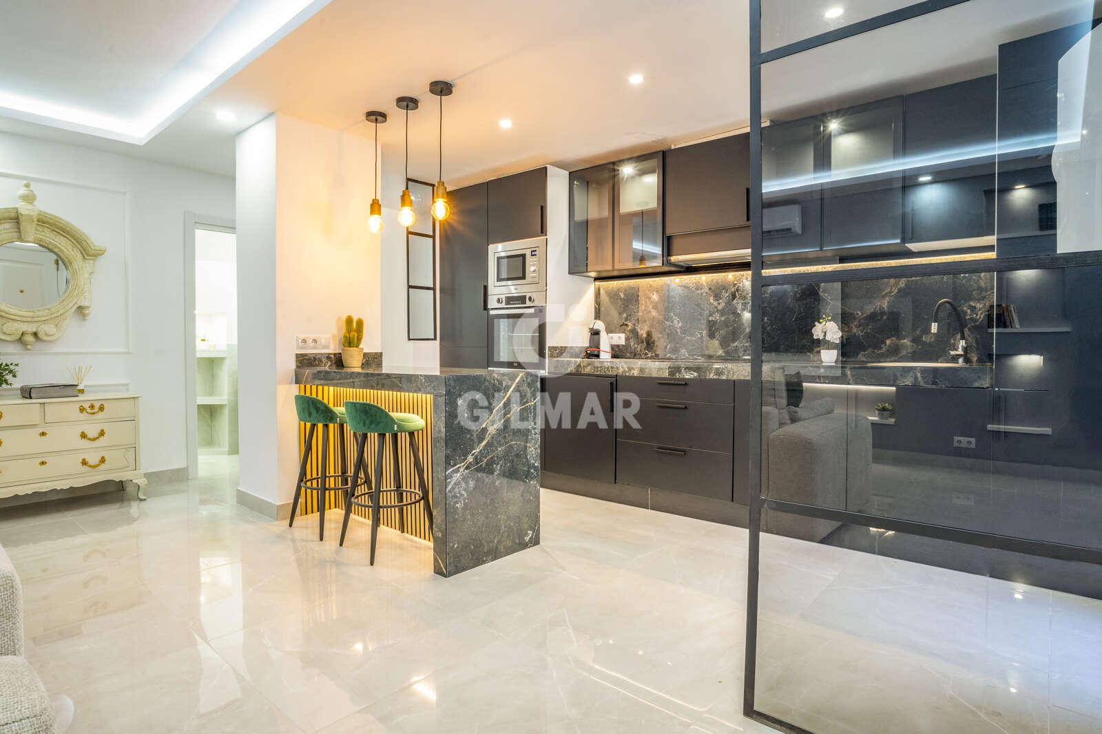 Property slider Gilmar