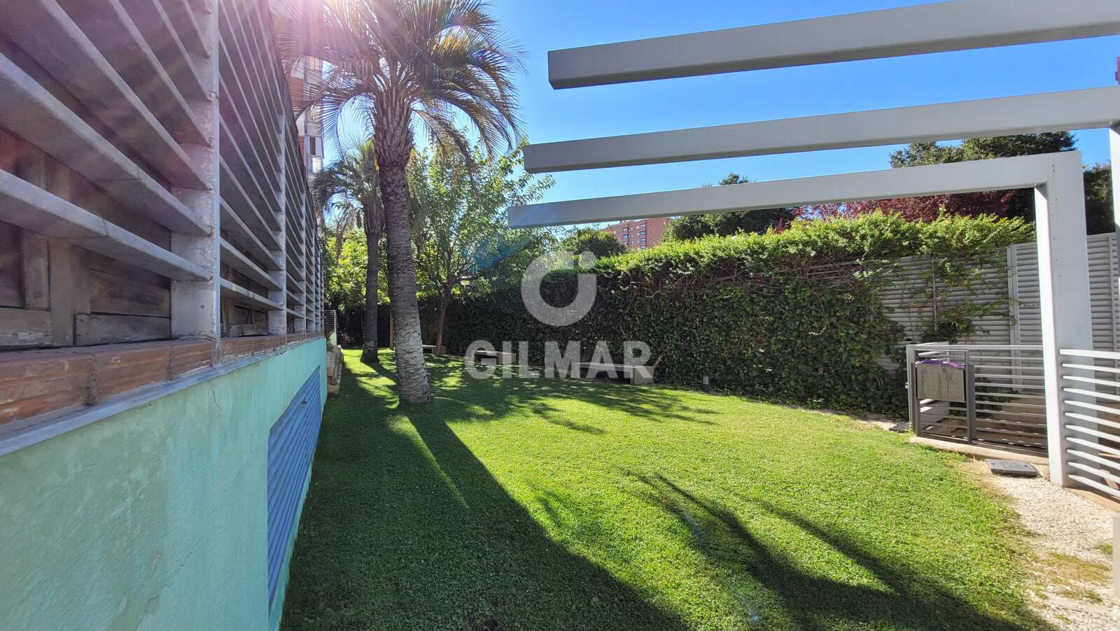 Property slider Gilmar