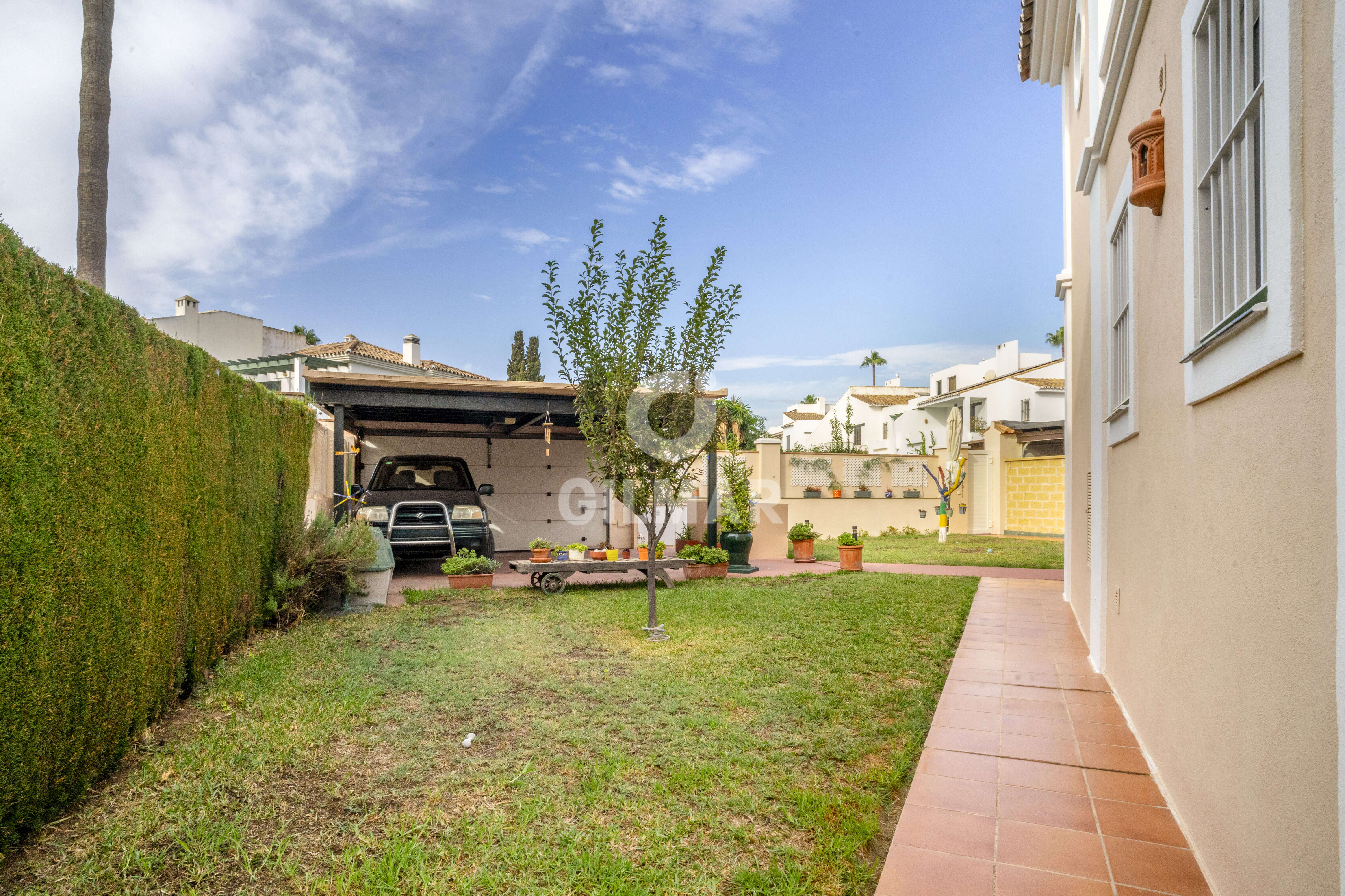 Photo of Semidetached house