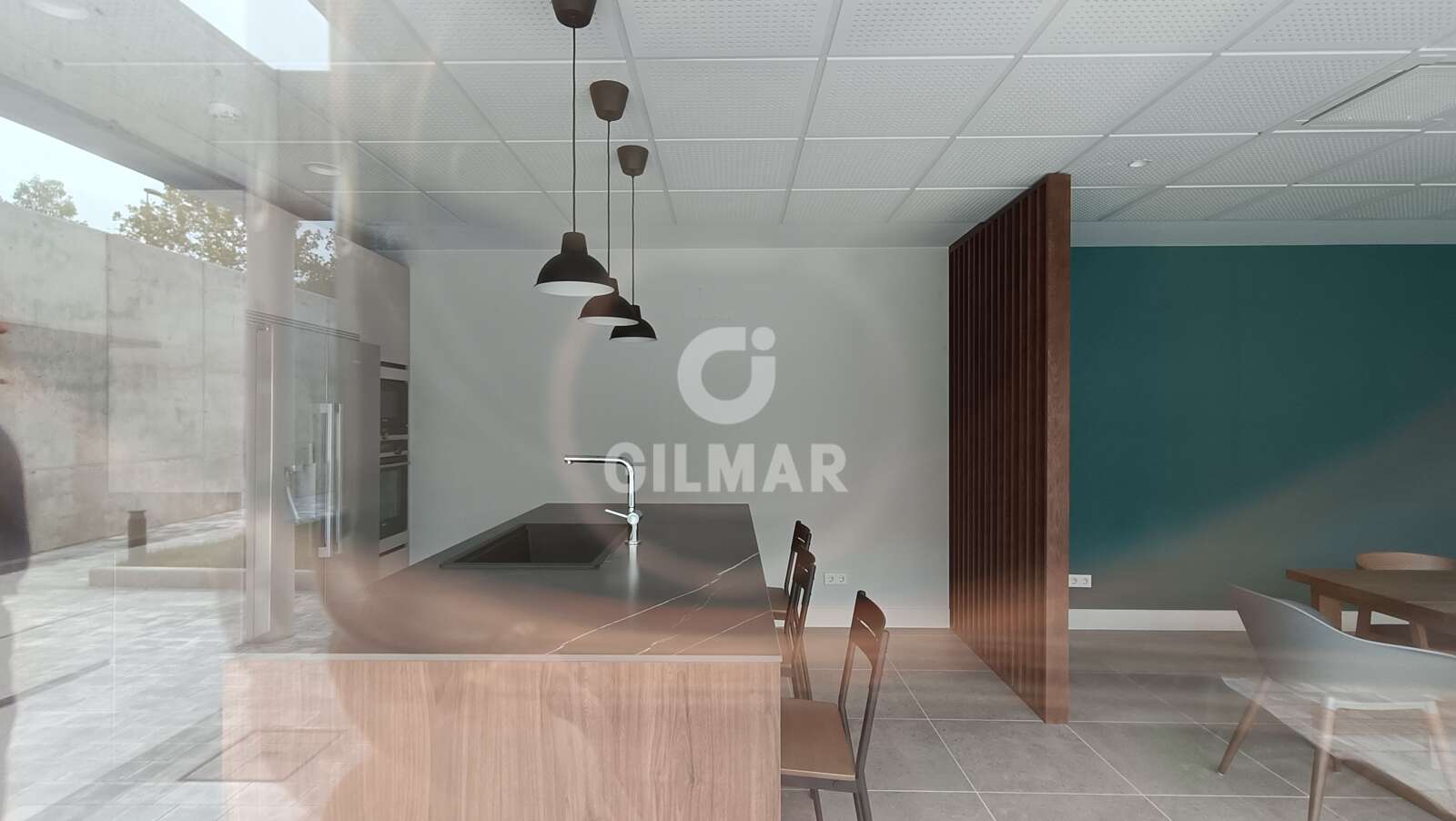 Property slider Gilmar