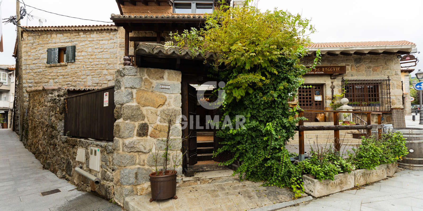 Property slider Gilmar