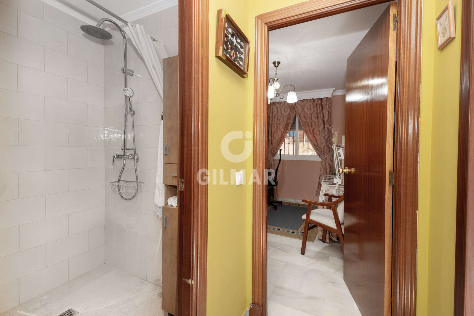 Property slider Gilmar