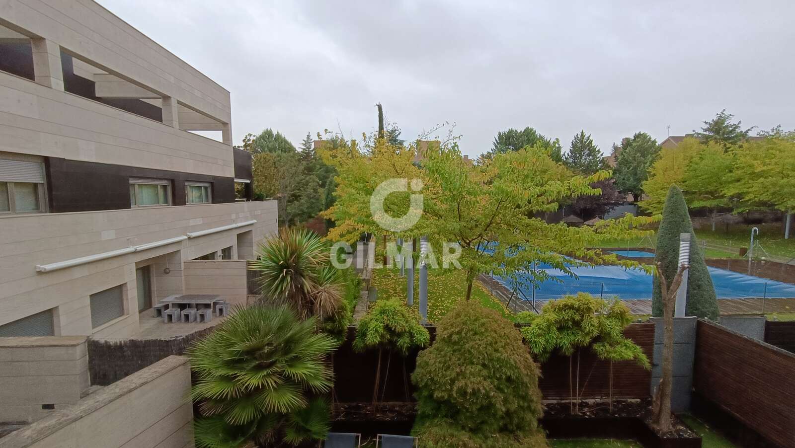 Property slider Gilmar